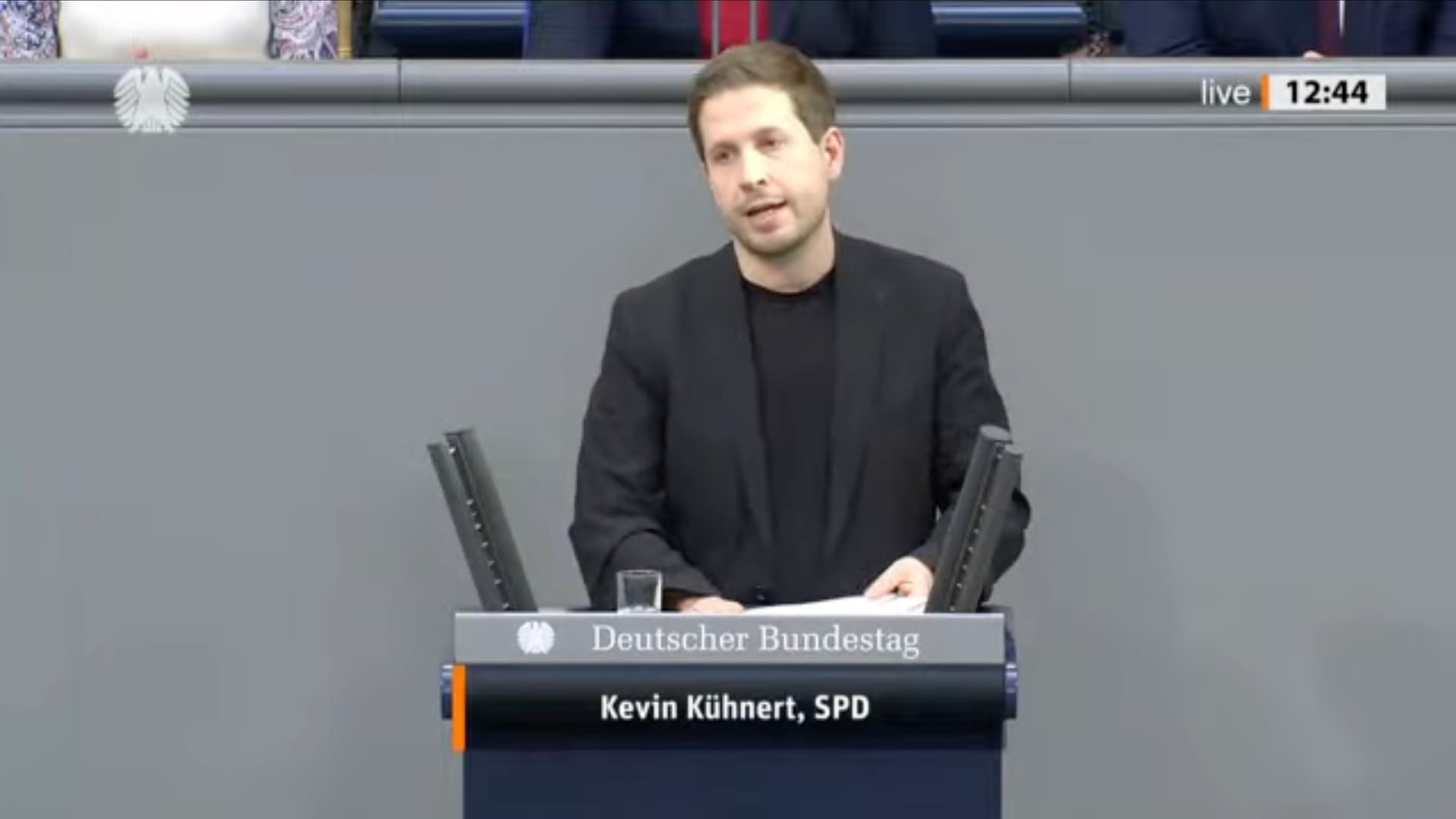 Diese 4-Minuten-Rede des genesenen Kevin Kühnert kostete den Steuerzahler 50.000 Euro