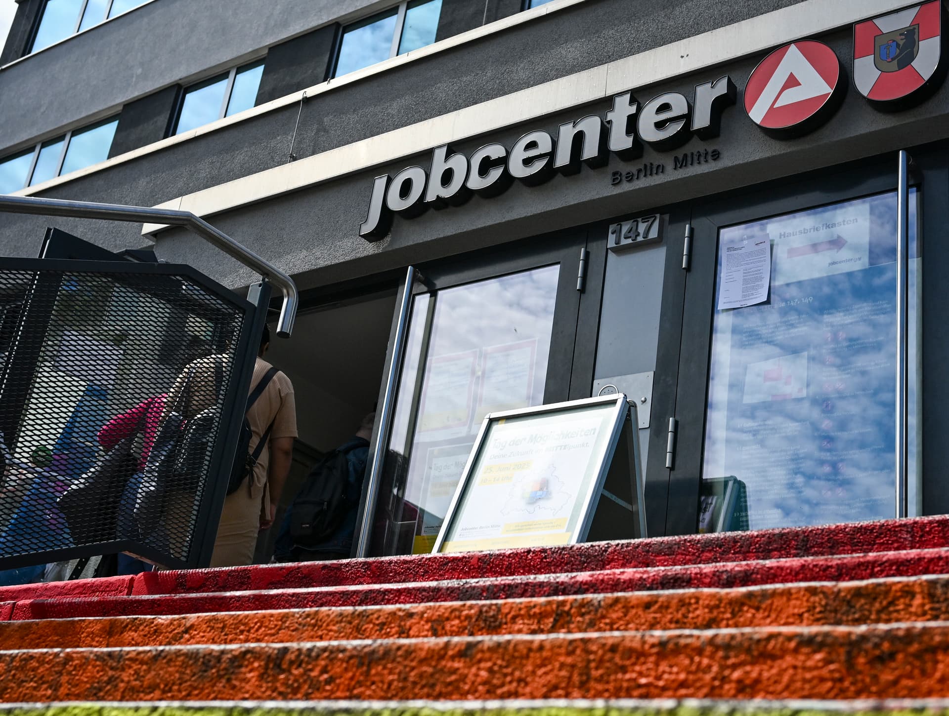 Das große Jobcenter-Versagen: Jeder Zweite landet nach Vermittlung wieder im Bürgergeld
