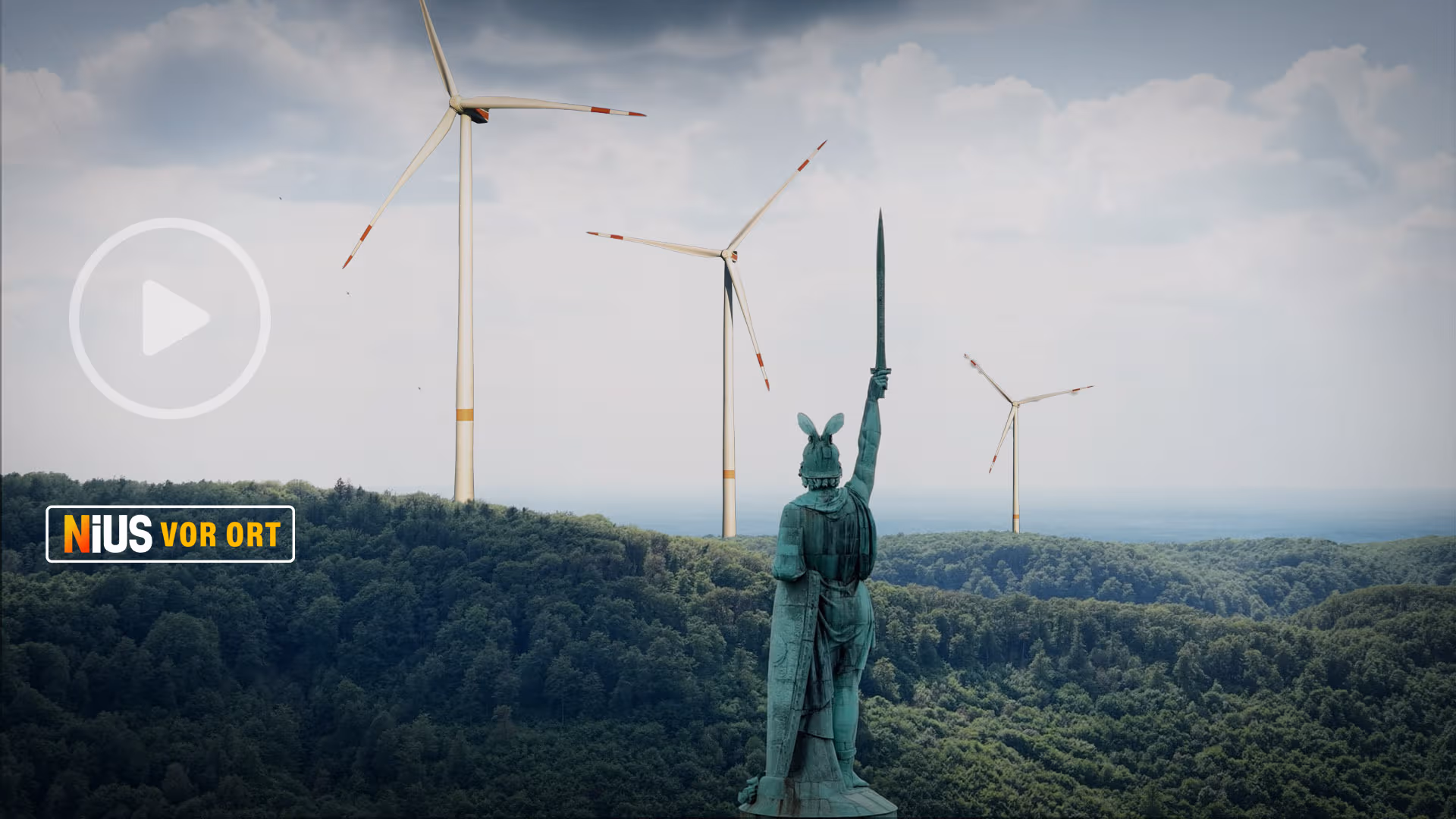 Windräder überragen Hermannsdenkmal um 200 Meter: Die Windrad-Schlacht im Teutoburger Wald