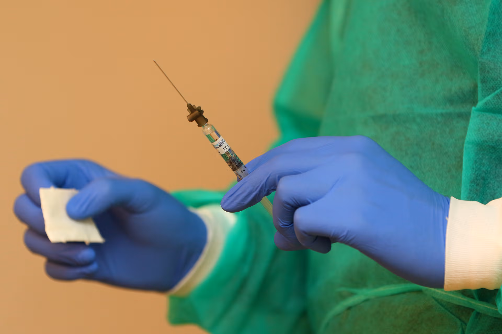 Übersterblichkeit und Geburteneinbruch in Europa: Ein Zusammenhang mit der mRNA-Impfung ist statistisch nachweisbar