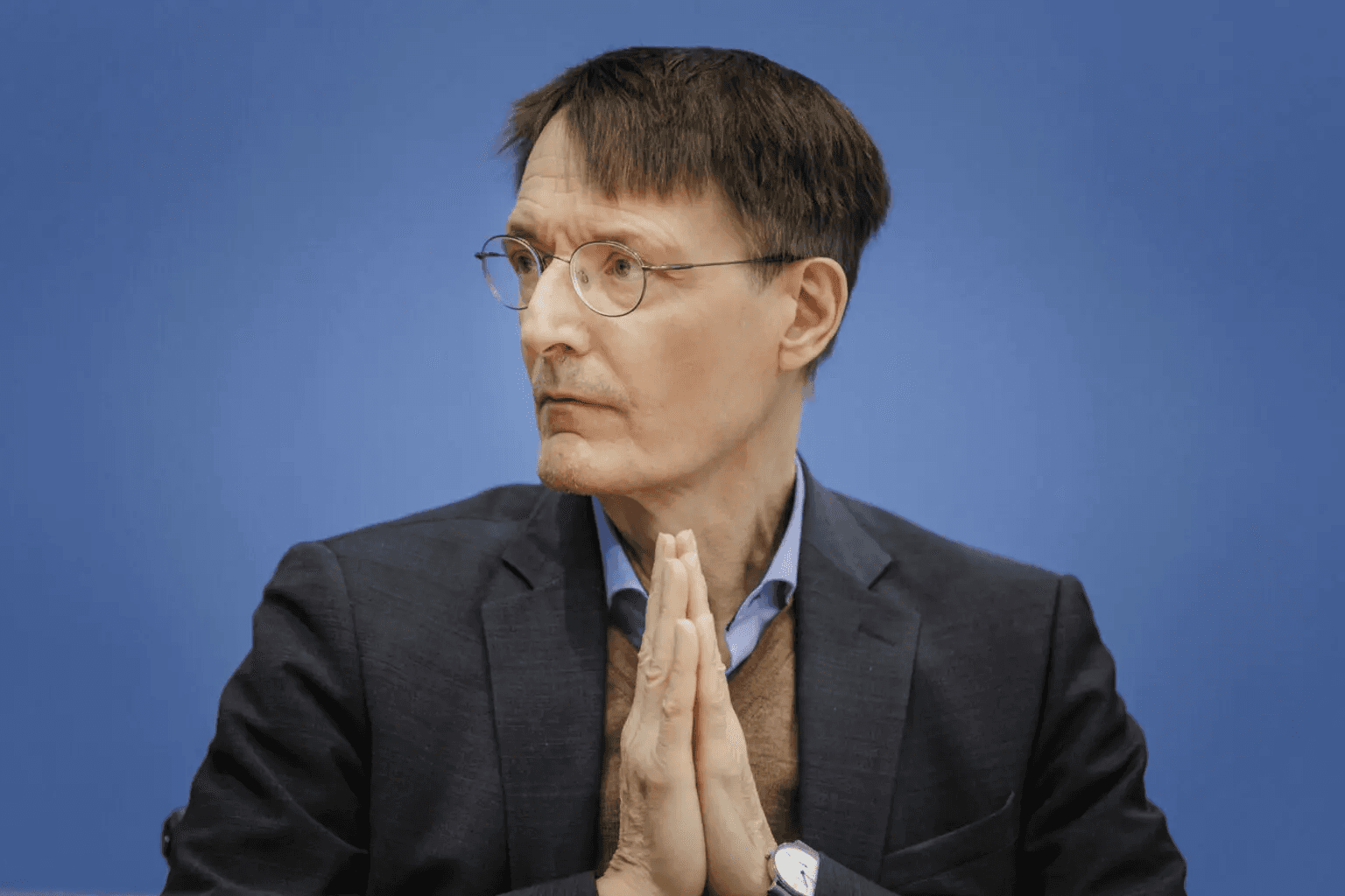 Noch 2020 leugnete Lauterbach dieses Corona-Szenario – „Exorbitante Gewinne“