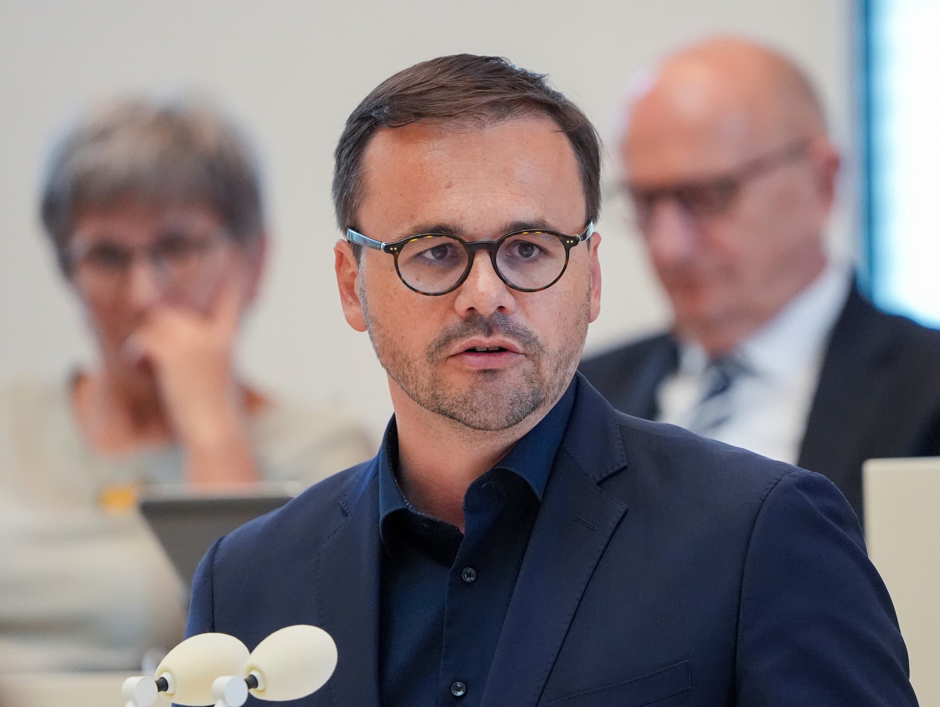 Brandenburgs CDU-Spitzenkandidat betrunken auf E-Scooter erwischt