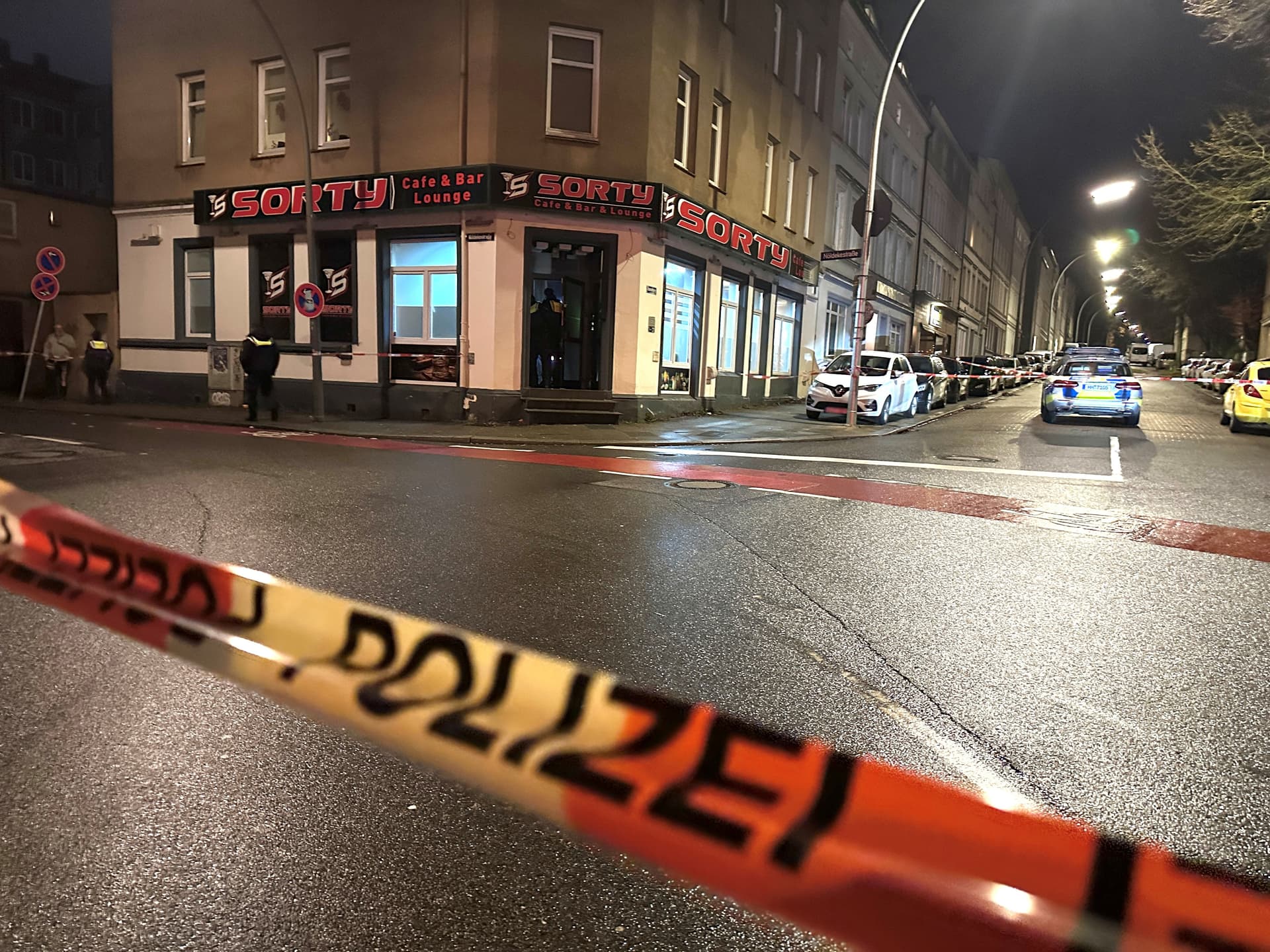 Schüsse in Hamburg! Zwei verletzte Männer aufgefunden – Hintergrund unklar