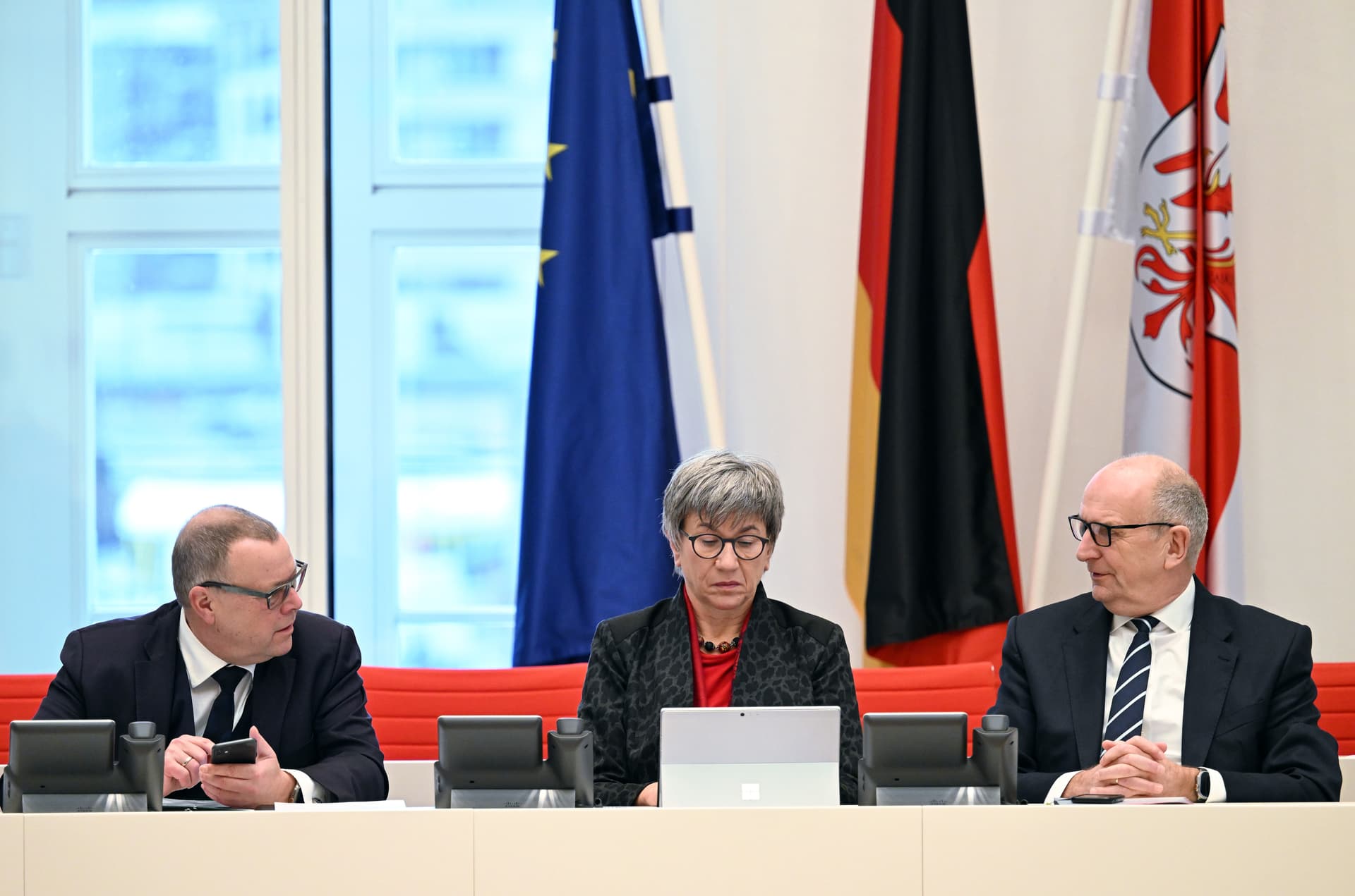 Mit den Stimmen der CDU: Brandenburg beschließt Notlage für 2024 und setzt Schuldenbremse aus