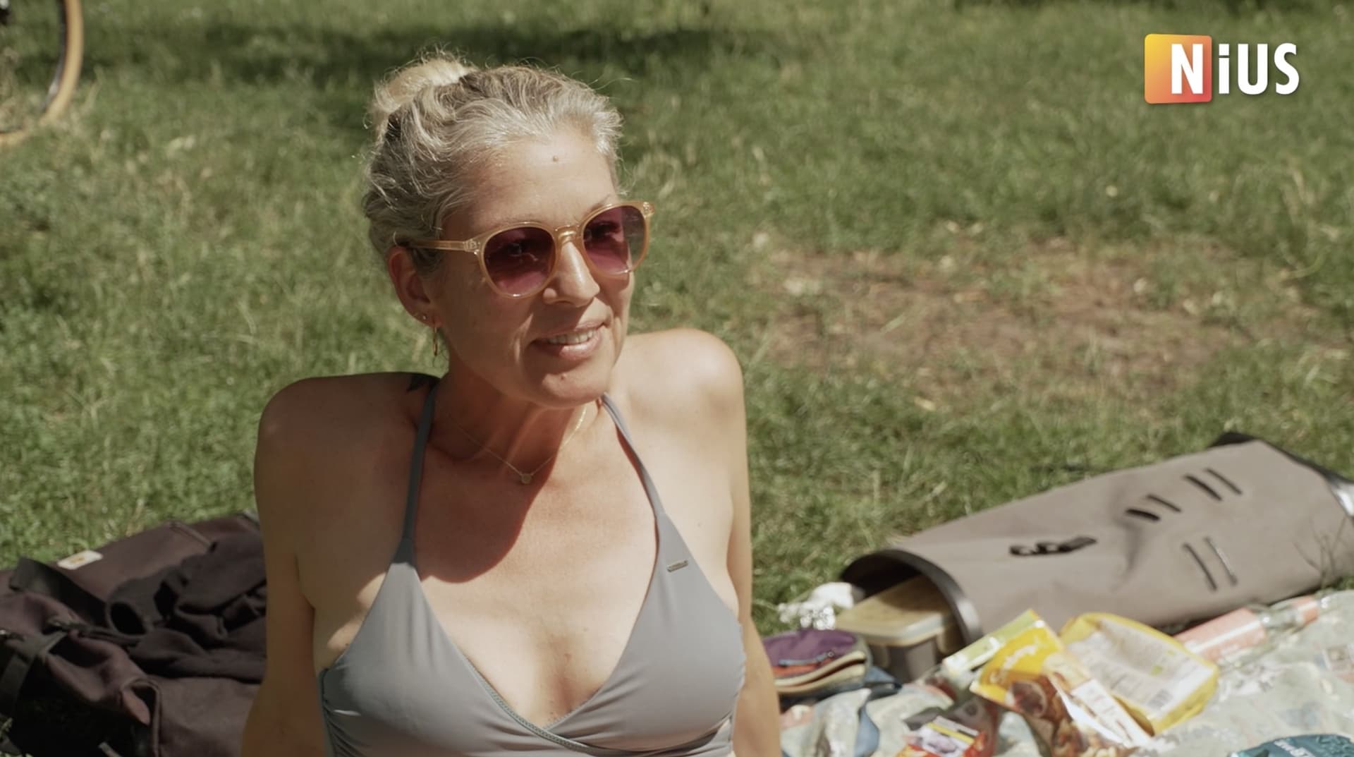 „Ich hab's kaum ausgehalten“: Frauen erzählen, wie sie aus dem Freibad vertrieben wurden