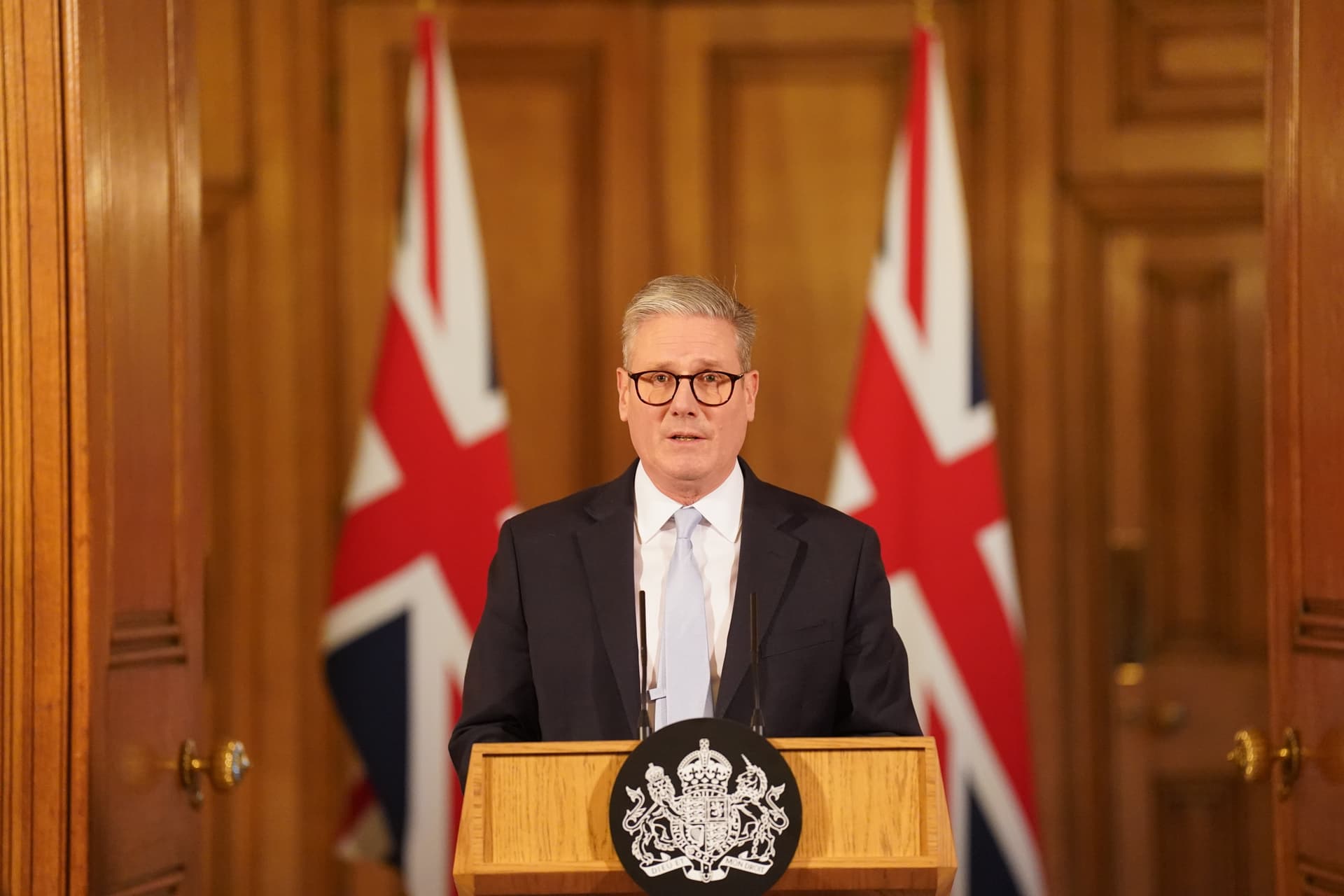„Experiment der offenen Grenzen“: Die historische Migrations-Rede des britischen Premierministers, über die in Deutschland kaum berichtet wird