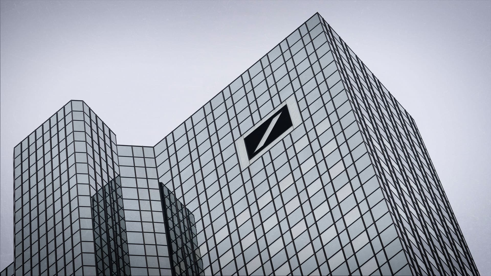 Akten des US-Justizministeriums: Deutsche Bank schloss Epsteins Konten erst nach der Festnahme