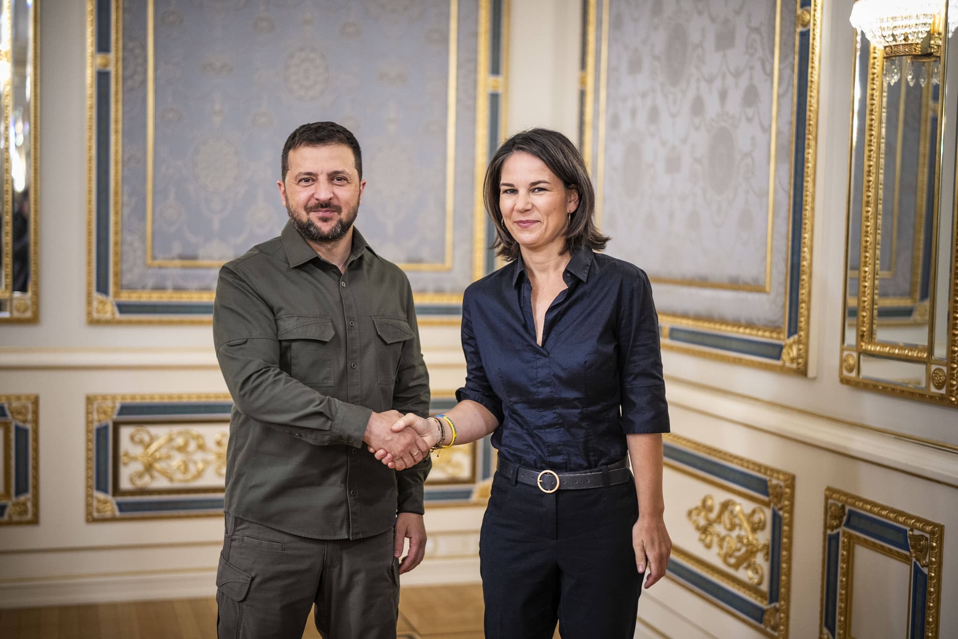 Selenskyj warnt vor Drittem Weltkrieg und vergleicht Putin mit Hitler