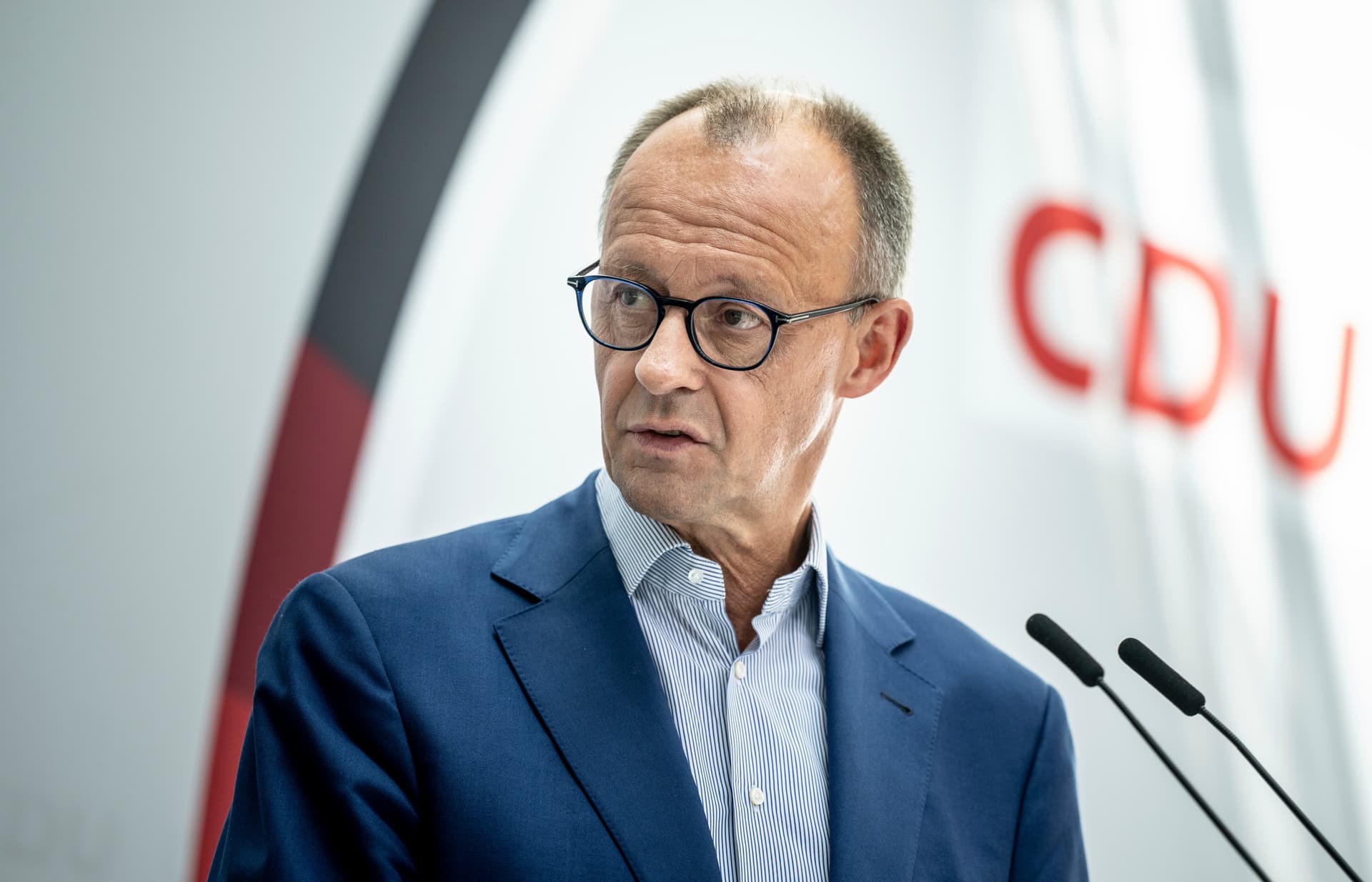 Glasklare Ansage: Wie viele Geschlechter gibt es, Herr Merz?