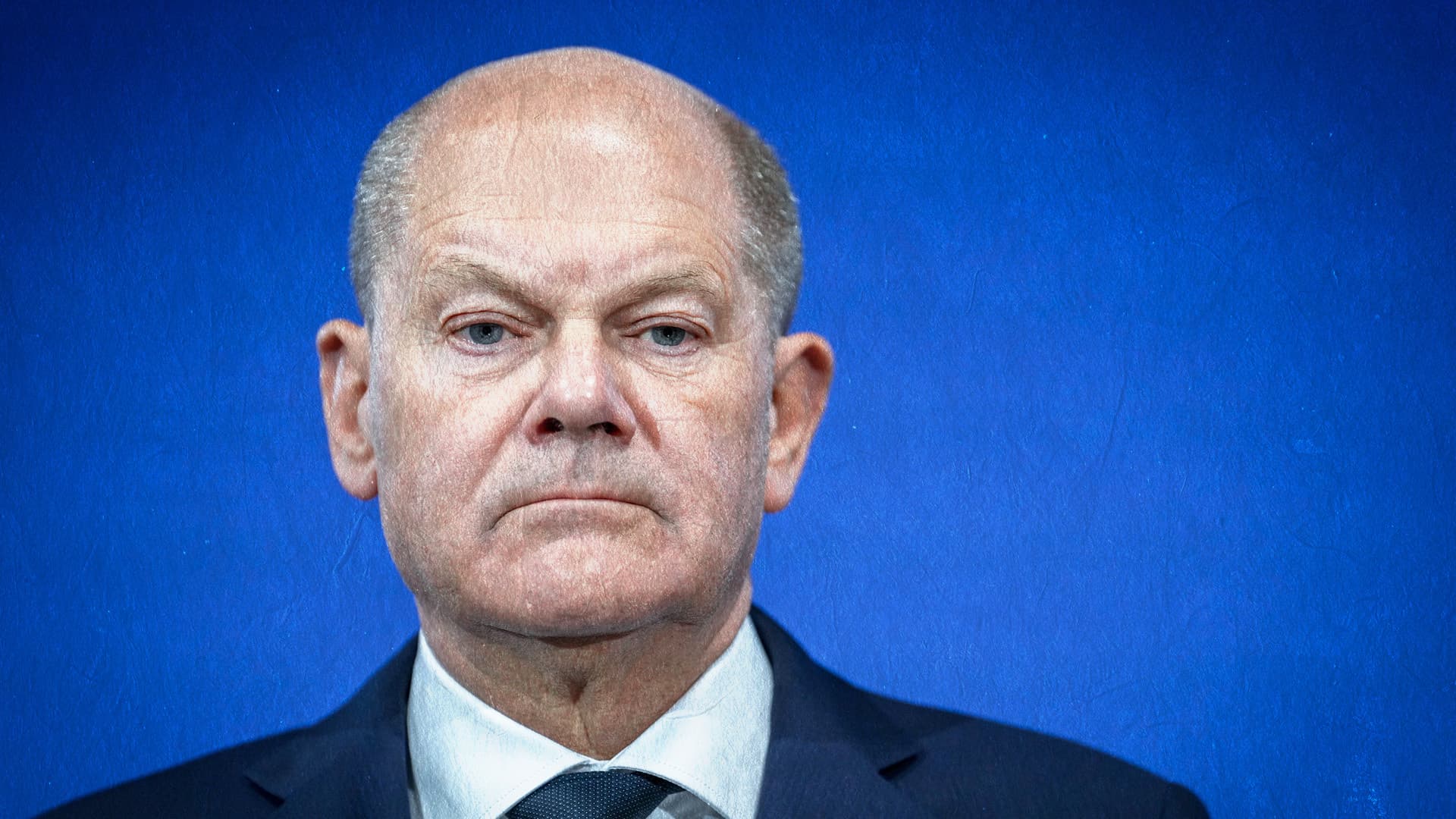 Krasses Umfrage-Desaster für Scholz: Mehrheit der Deutschen findet den „Respektkanzler“ respektlos – und will Neuwahlen SOFORT