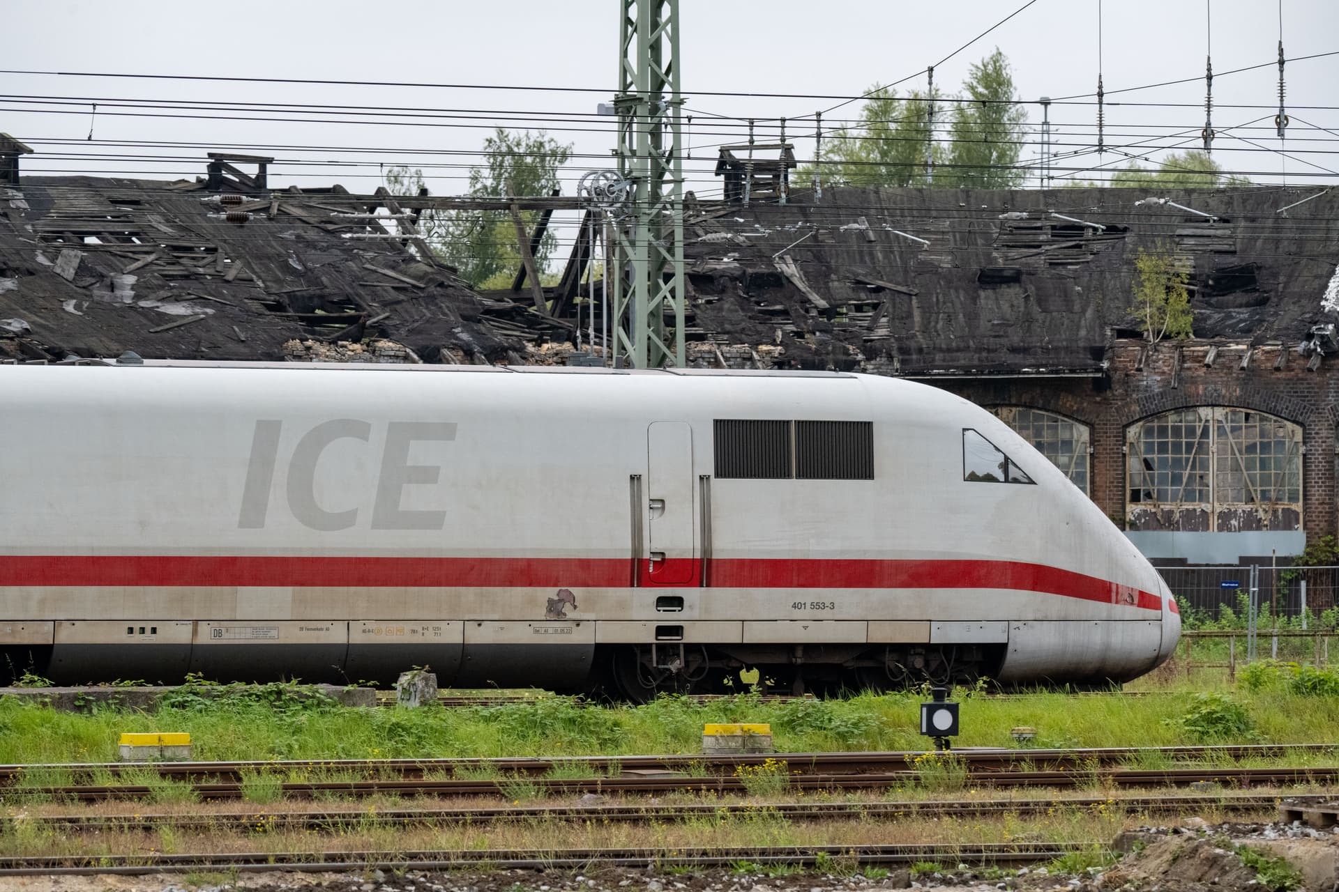 Afghane (44) droht mit Messer: ICE nahe Gifhorn evakuiert!
