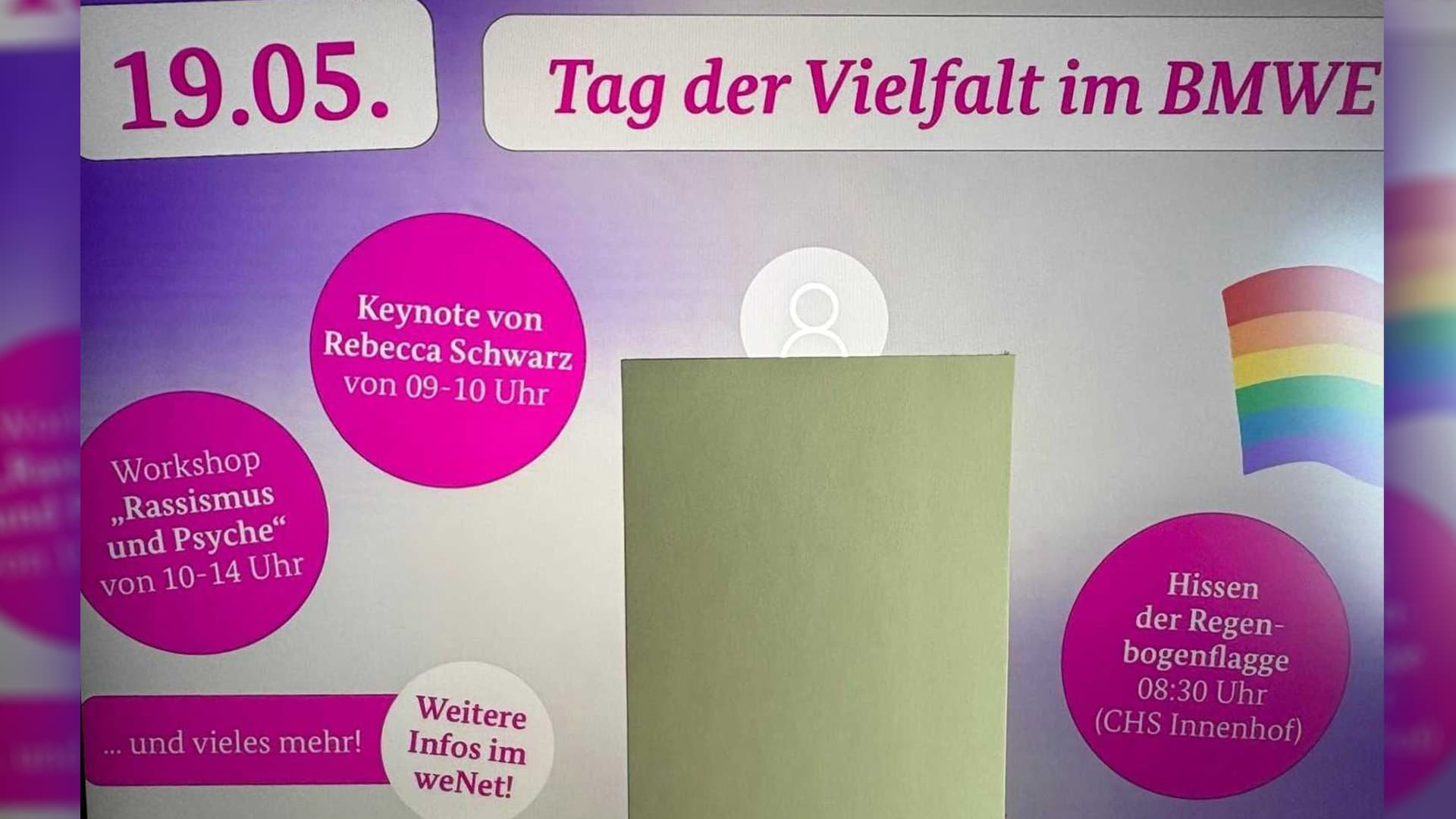 Wirtschaftsministerium setzt Regenbogen-Ankündigung auf Login-Screen aller Mitarbeiter durch