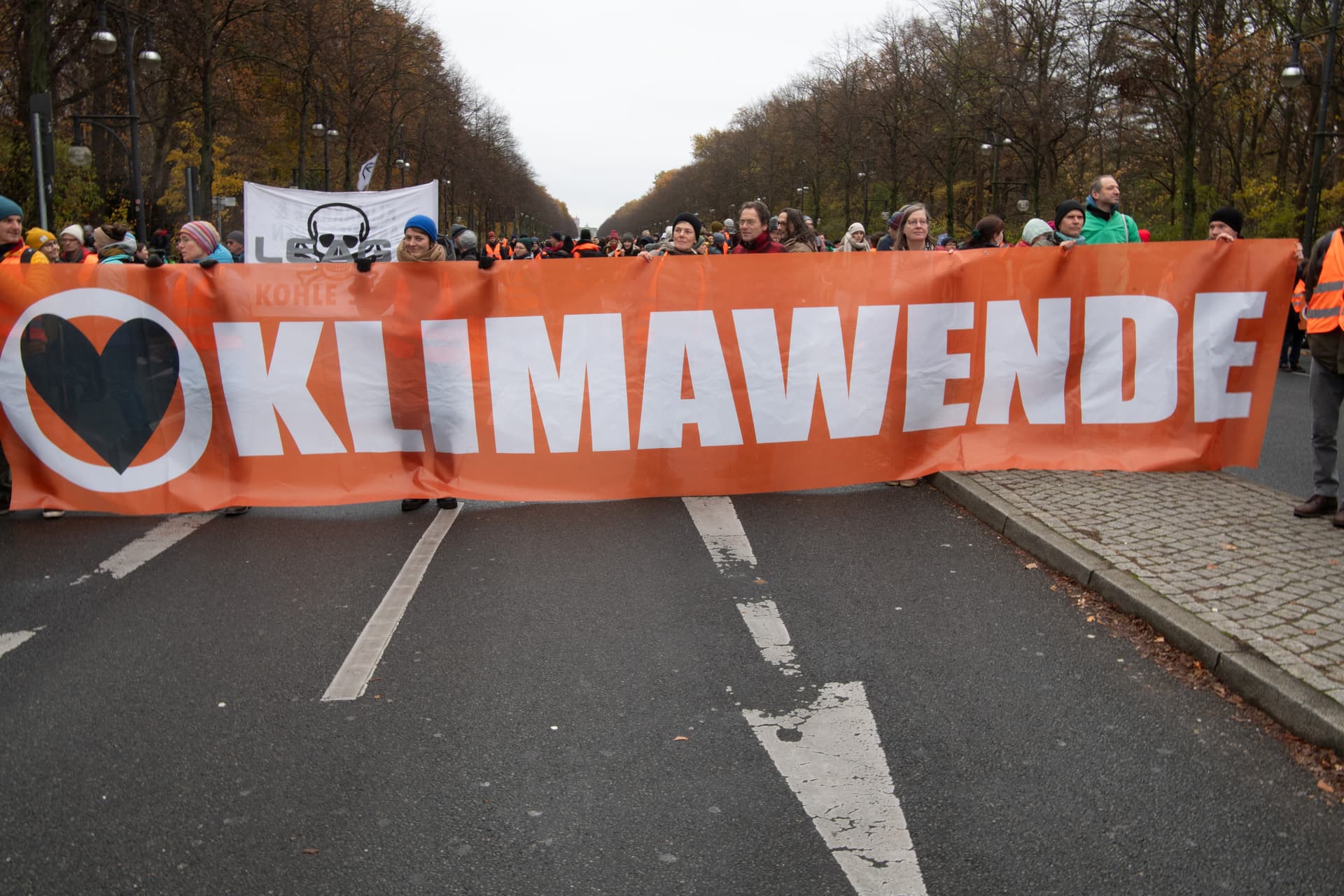 „Letzte Generation“-Kandidaten nennen sich „Klimaschützer“ auf dem Wahlzettel: Bündnis Deutschland will Europawahl anfechten
