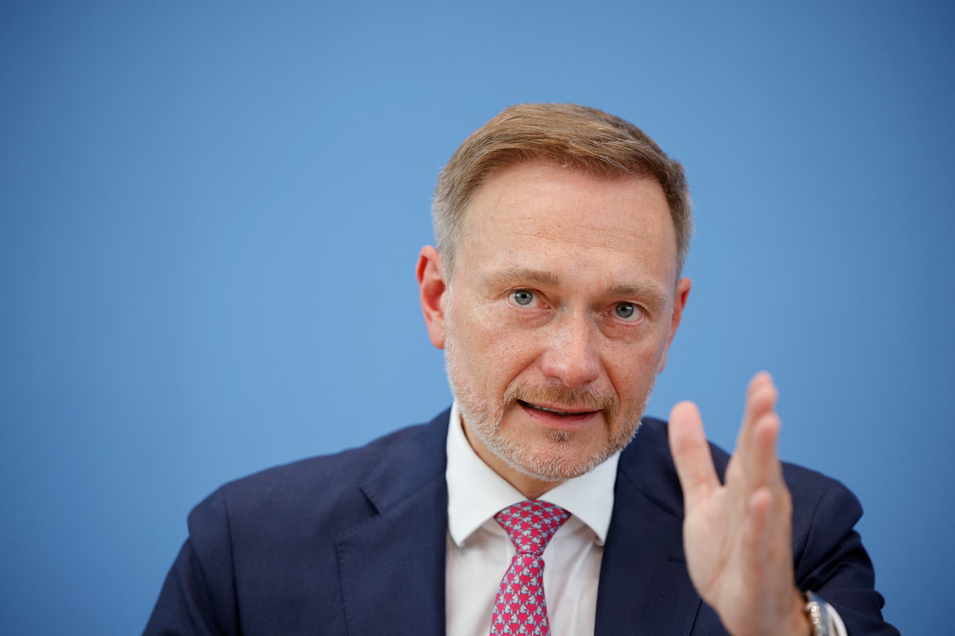 Finanzminister Lindner muss kurzfristig Millionen-Loch in der Grundsicherung stopfen