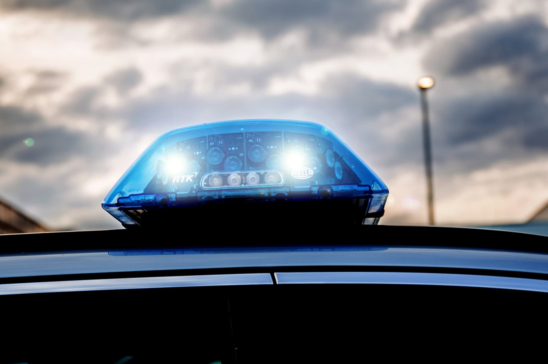 Polizist (32) in Brandenburg totgefahren – Drei Verdächtige geschnappt!