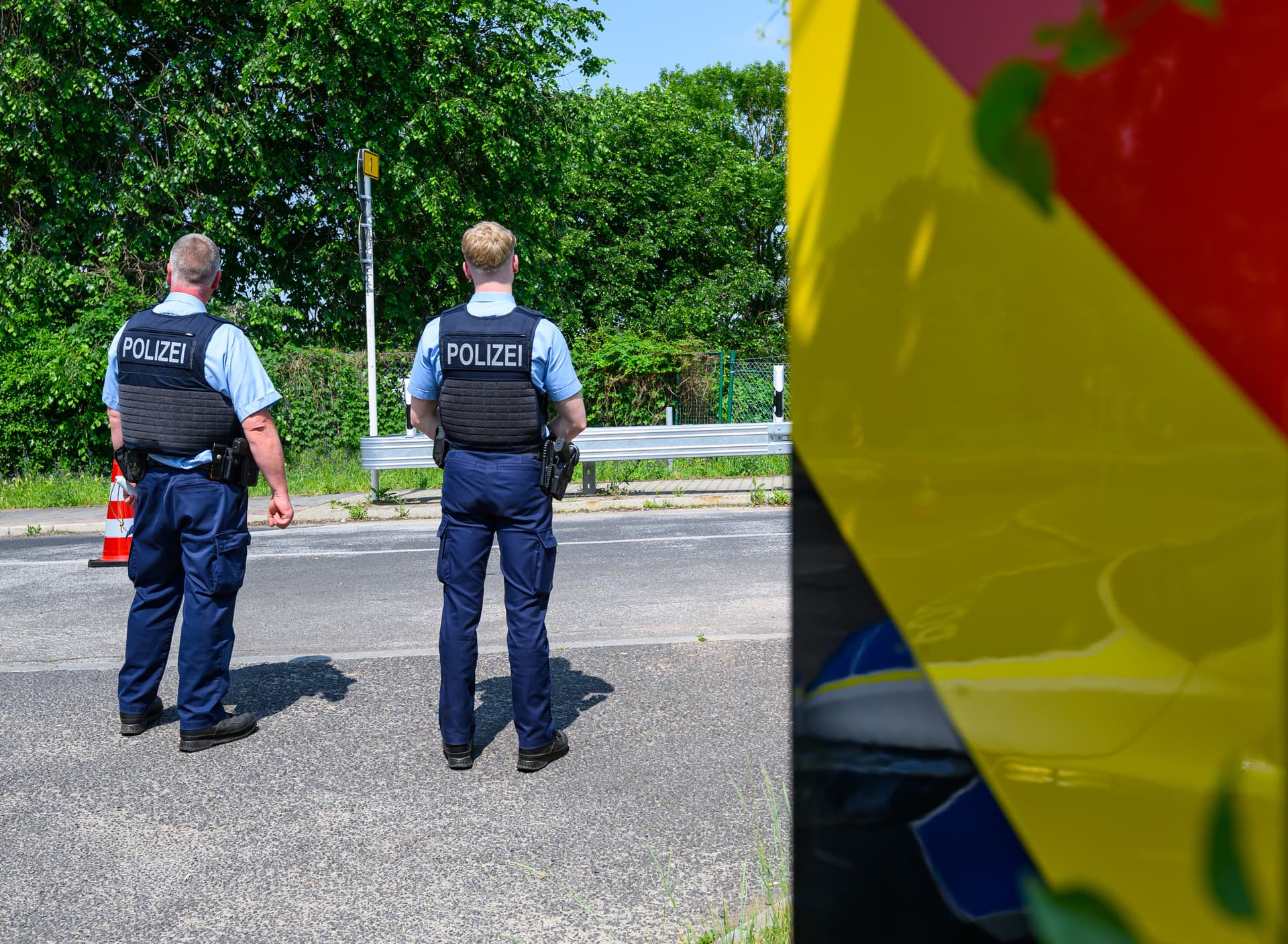 Nach Gerichtsbeschluss: Die drei Somalier sind in Berlin angekommen
