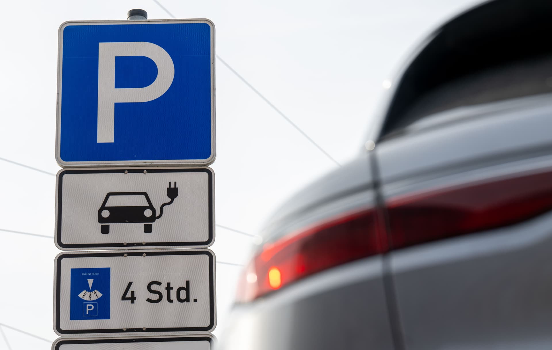 Ampel-Ziele Lichtjahre entfernt: Nur jedes 35. Auto in Deutschland fährt elektrisch