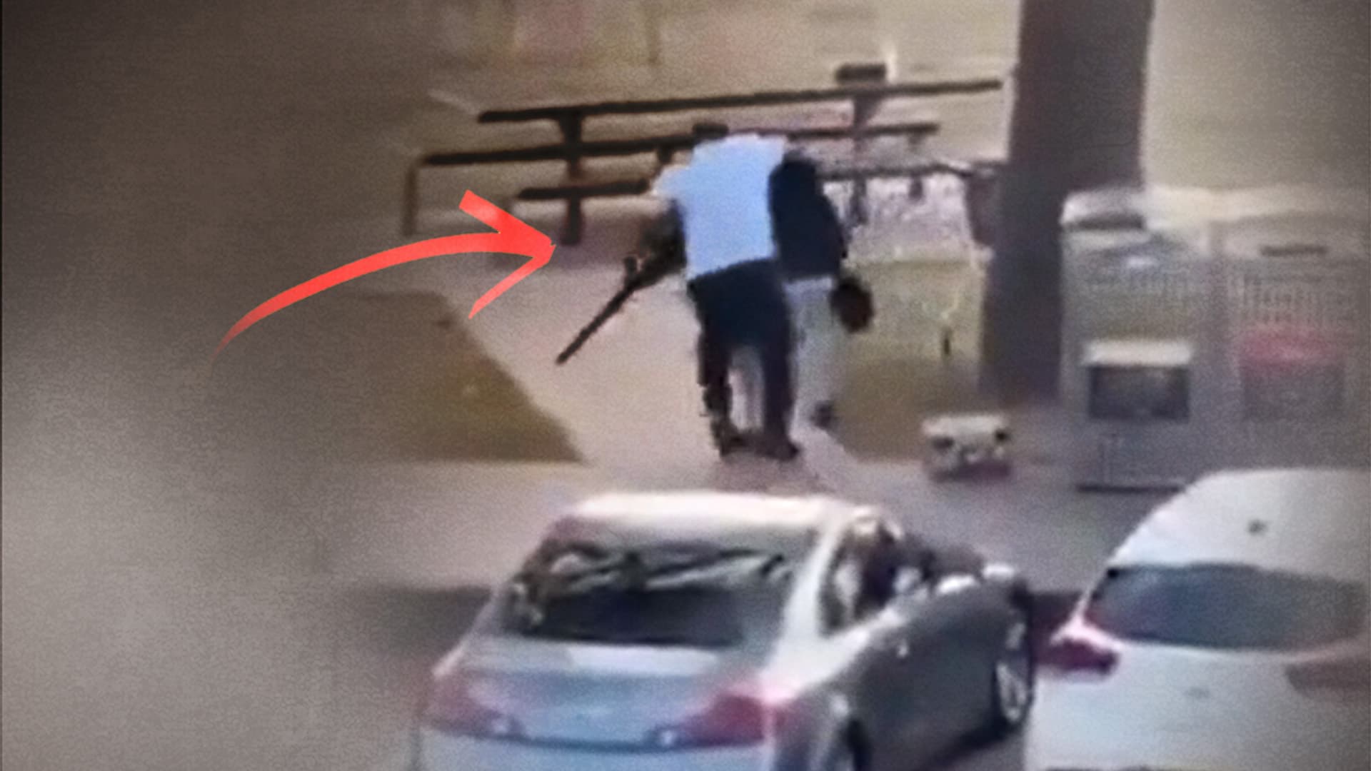 Der Held von Bondi Beach: Hier entreißt ein Passant einem der Attentäter sein Gewehr