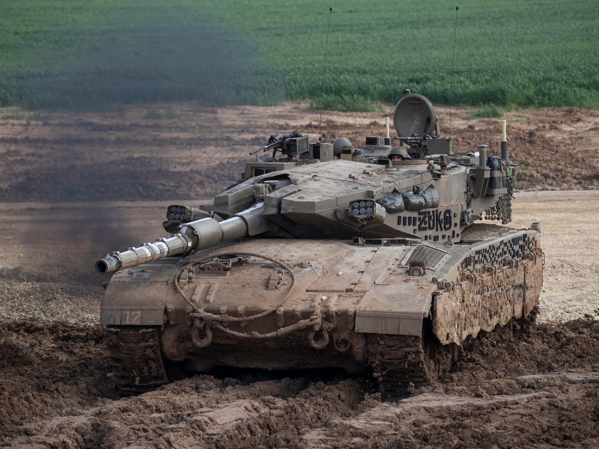 Wegen Merz’ Waffen-Embargo: Renk will Panzergetriebe für Israel notfalls in Amerika produzieren