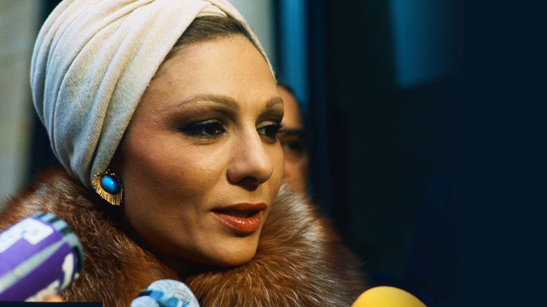 Kehrt Farah Pahlavi zurück nach Teheran?