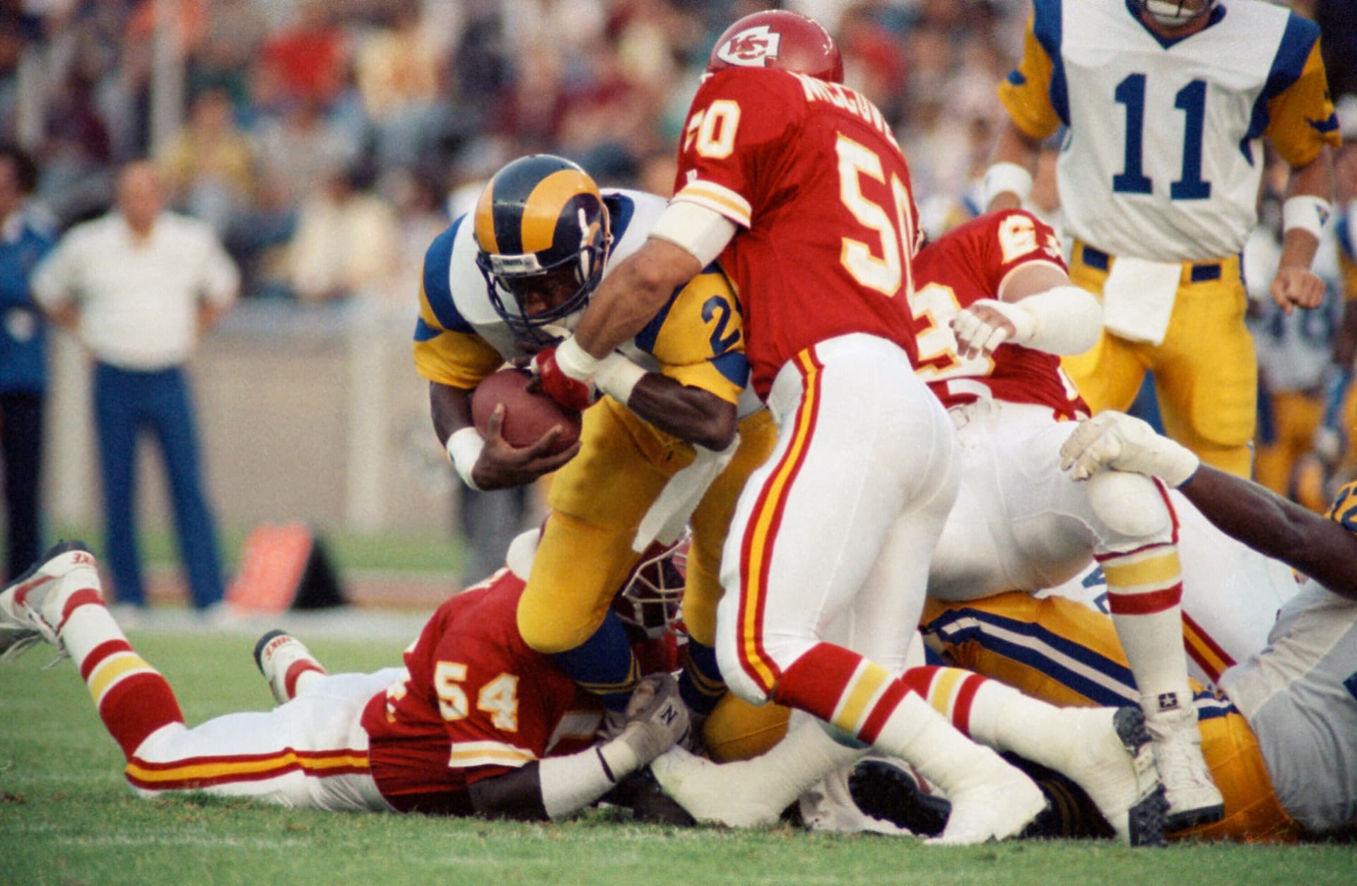 NFL erwägt Saison-Ausweitung – Mehr American Football in deutschen Stadien?