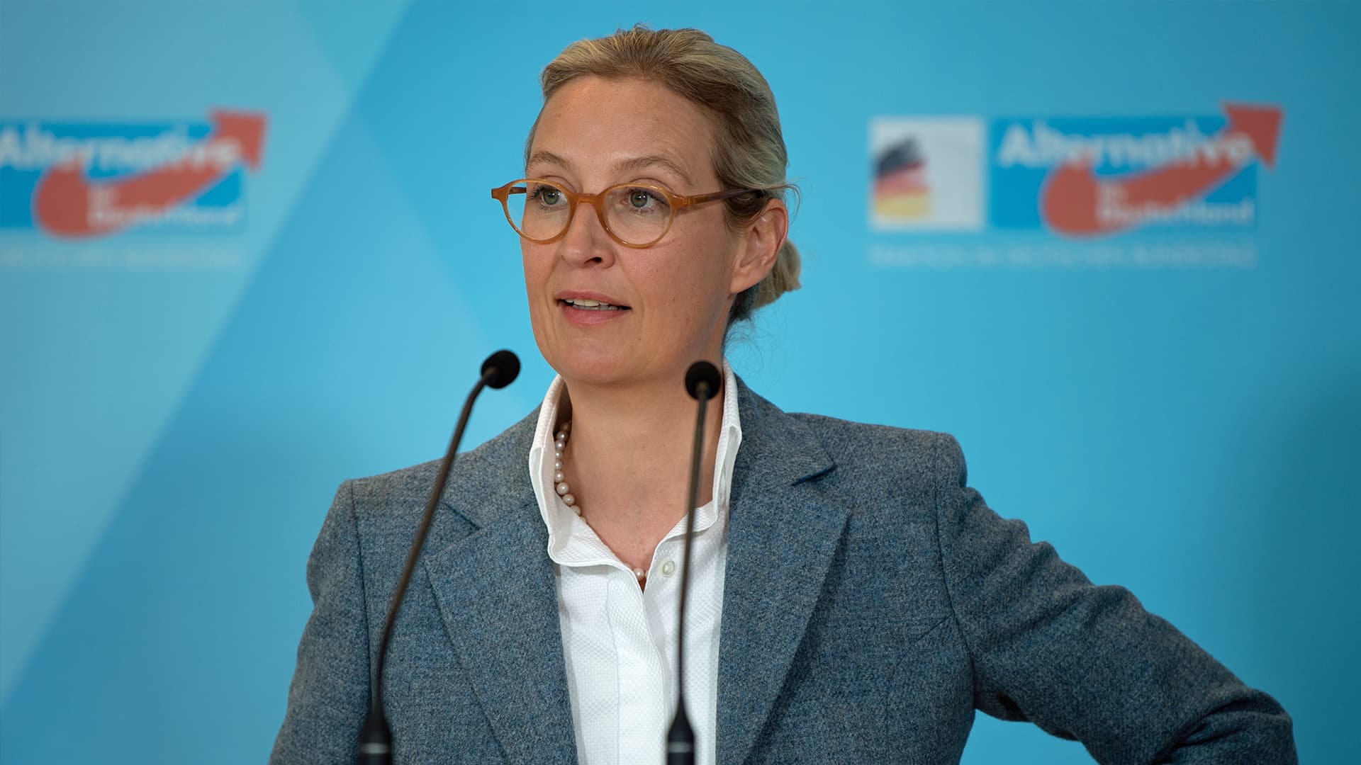 Umfrage-Hammer auf Dating-Plattform: Schwule Mehrheit für die AfD