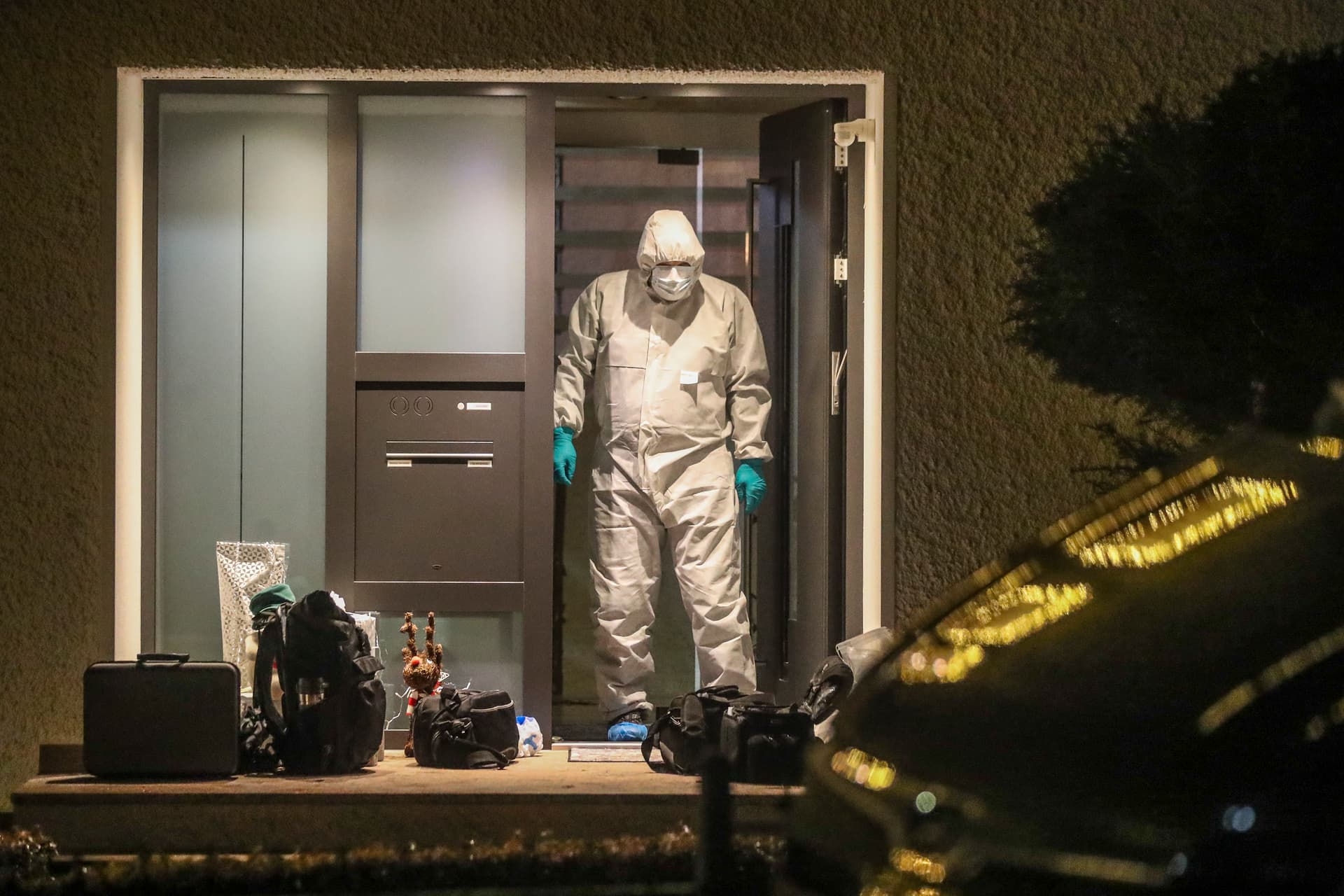 Schockierende Bluttat im Schwarzwald: 27-Jähriger findet Familie erstochen in Wohnung