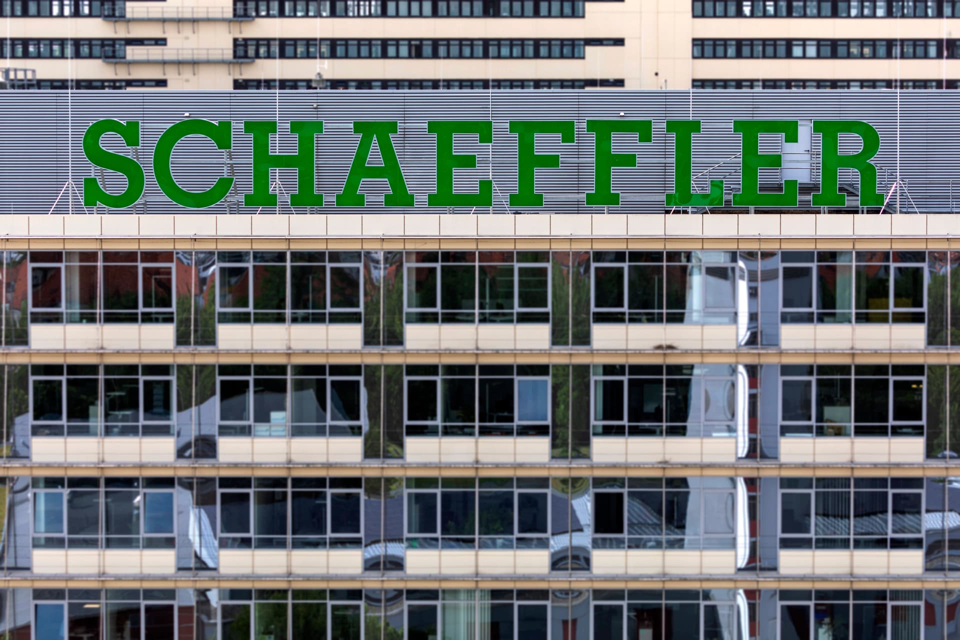 Erneuter Job-Schock! Schaeffler kündigt Abbau von 4.700 Stellen an