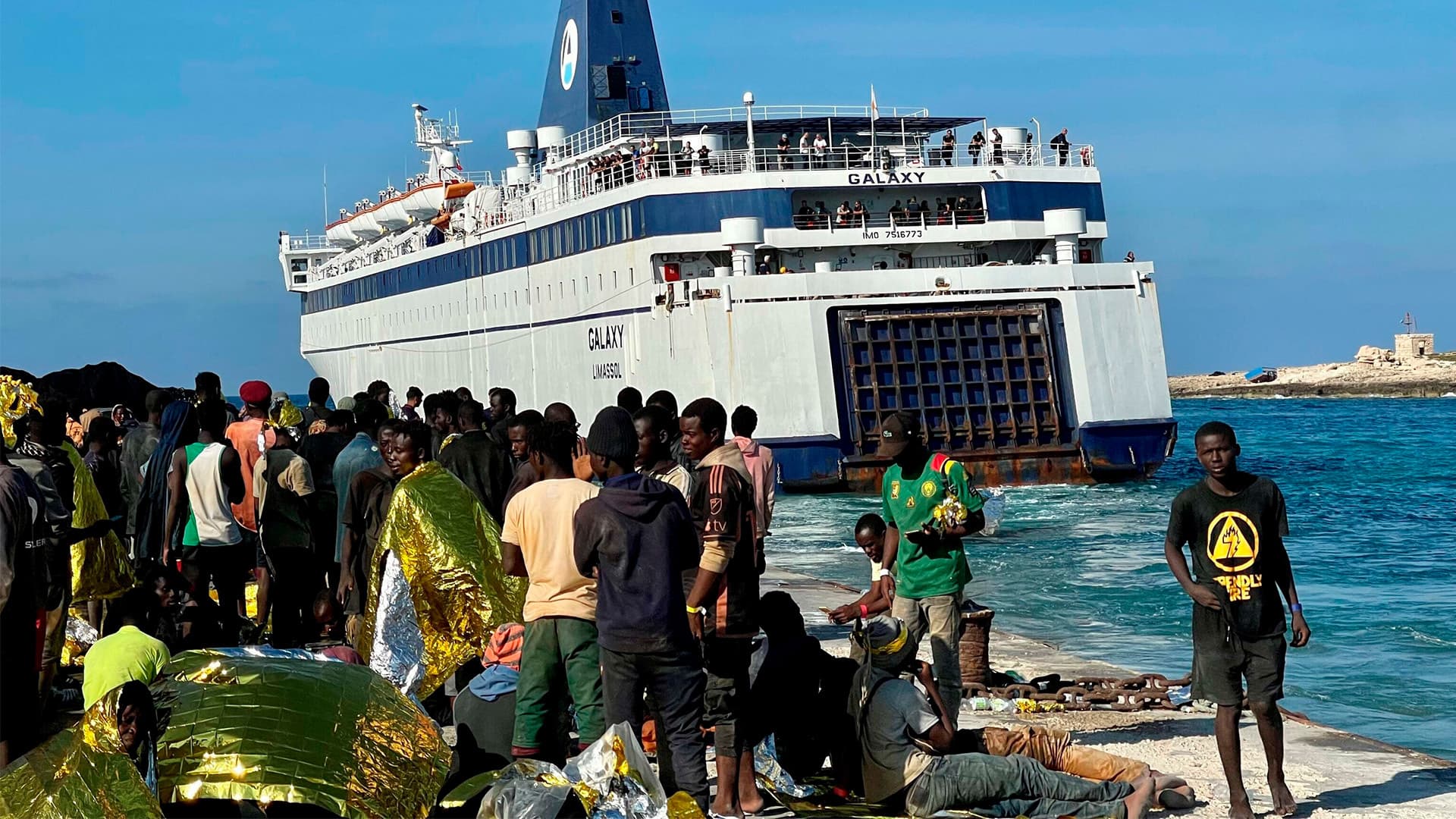 Tausende Flüchtlinge am Tag: Lampedusa wird überrannt