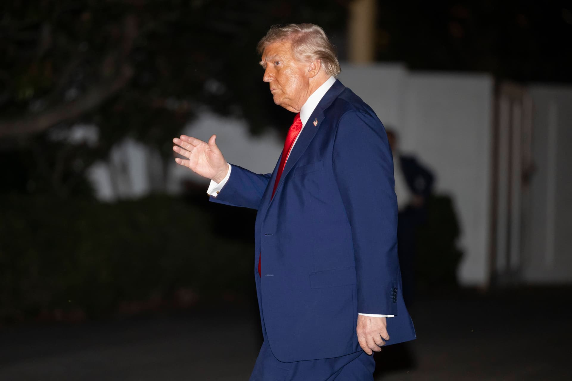 Erkrankung „völlig außer Kontrolle“: Trump vermutet Paracetamol als Ursache für Autismus