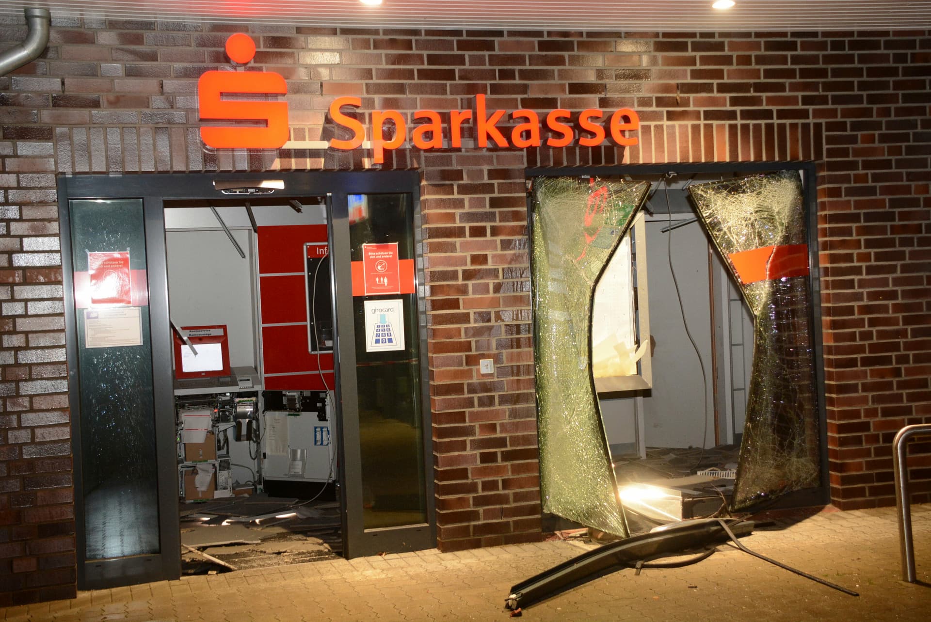 Jeden Tag sprengen Gangster einen Geldautomaten in die Luft: Der große Deutschland-Report