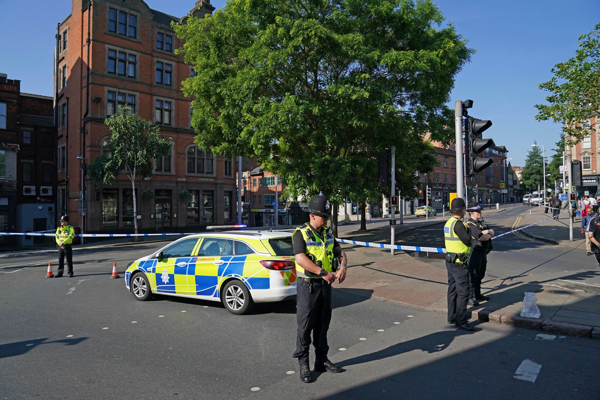 Nach „schwerwiegendem Vorfall“: Drei Tote in Nottingham – Mann (31) festgenommen