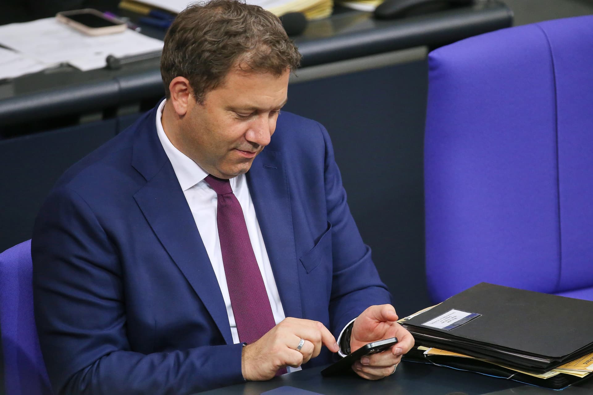 Klingbeil soll für Merz Mehrwertsteuer-Erhöhung ausrechnen