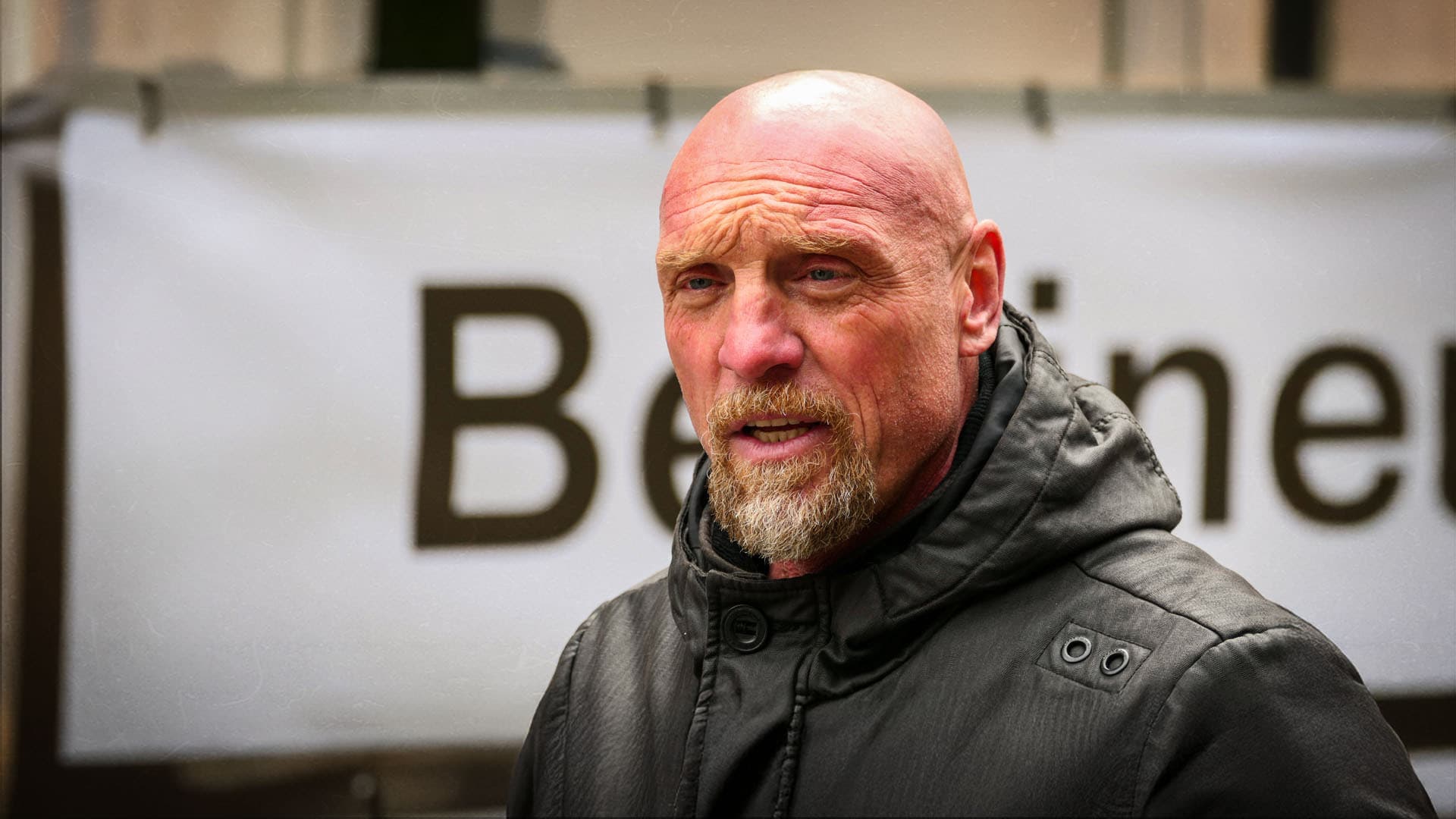 Ex-Elite-Polizist Loest: „Wir haben Menschen aufgenommen, für die Messer ein Statussymbol sind“