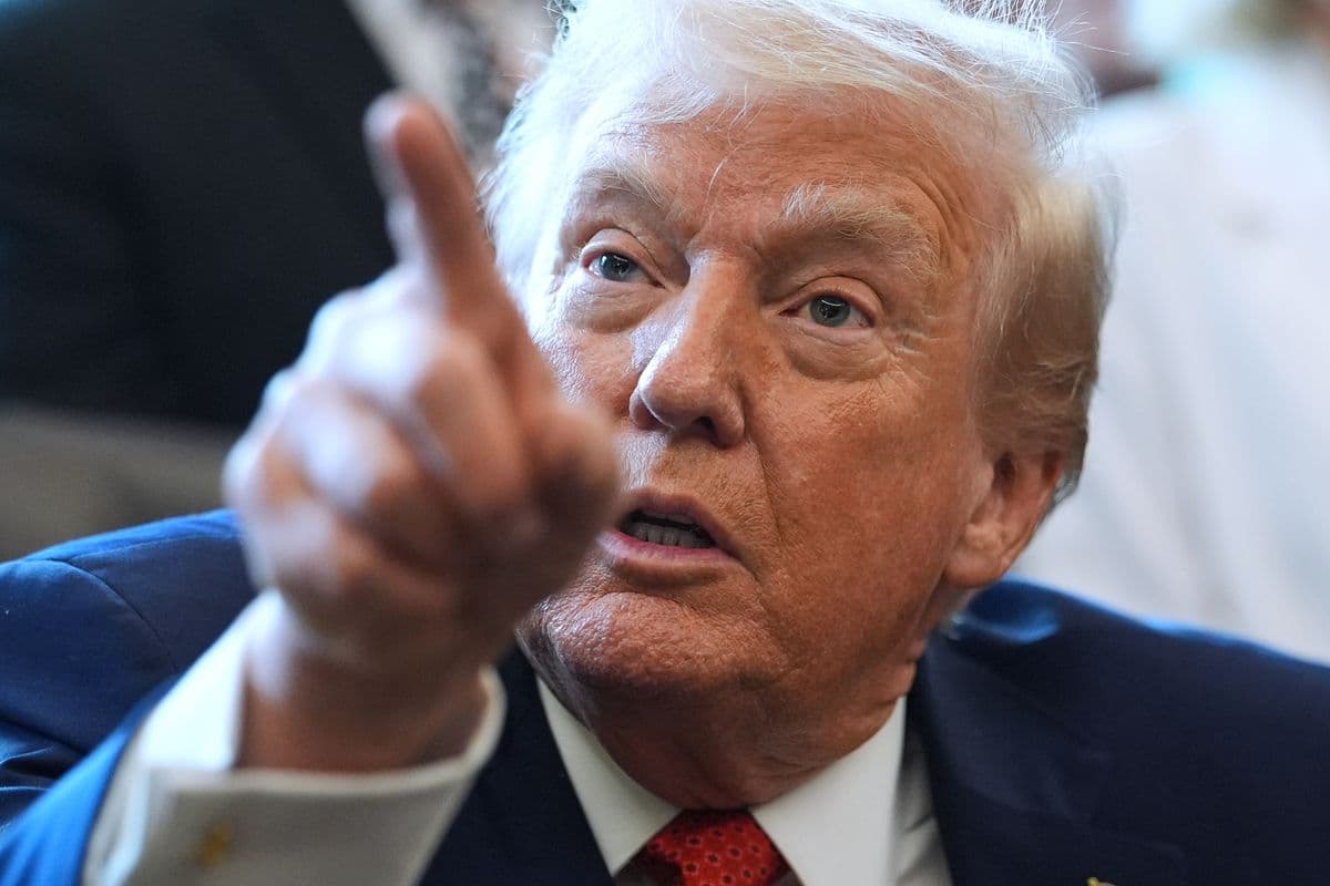„Geladen und entsichert“: Donald Trump droht Iran mit Militäreinsatz