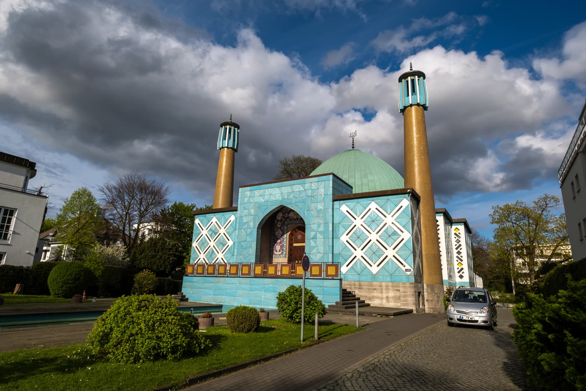 Razzia in der Blauen Moschee: Innenministerium verbietet IZH Hamburg