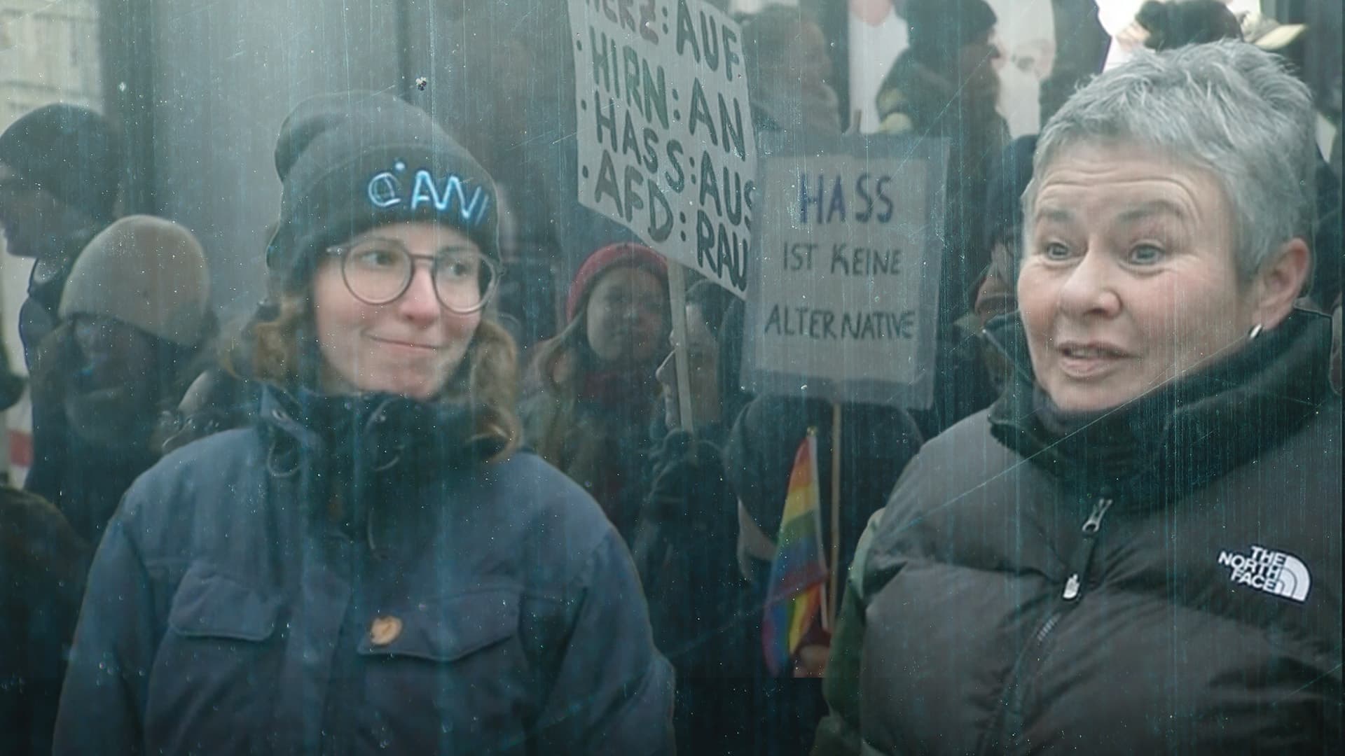 Was ARD & ZDF vertuschen: Diese Demonstranten sind Politiker!