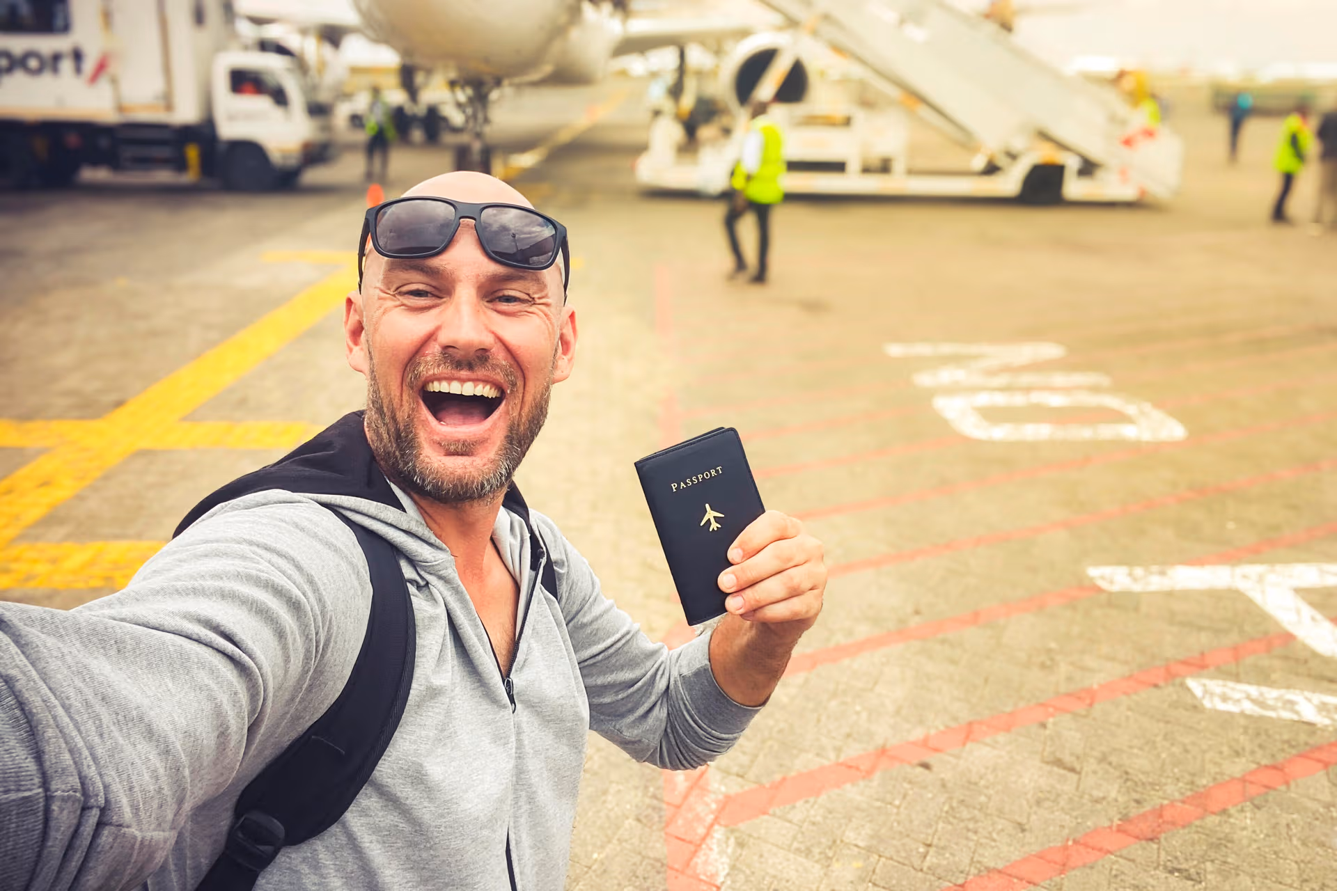 Keine Lust auf komplizierte Feministinnen: „Passport Bros“ suchen im Ausland nach traditionellen Frauen