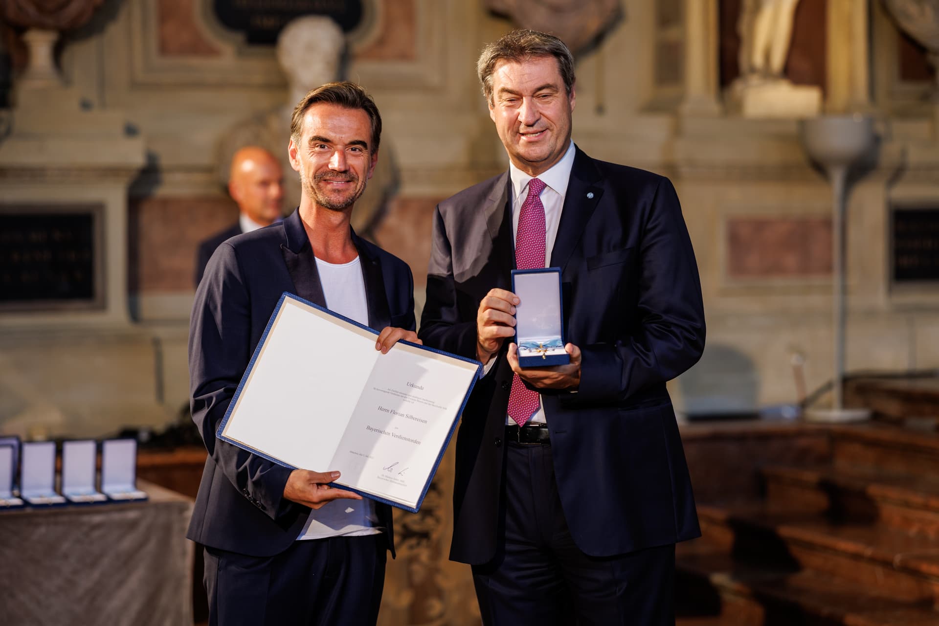 Ja mei! Bayerischer Verdienstorden für Florian Silbereisen