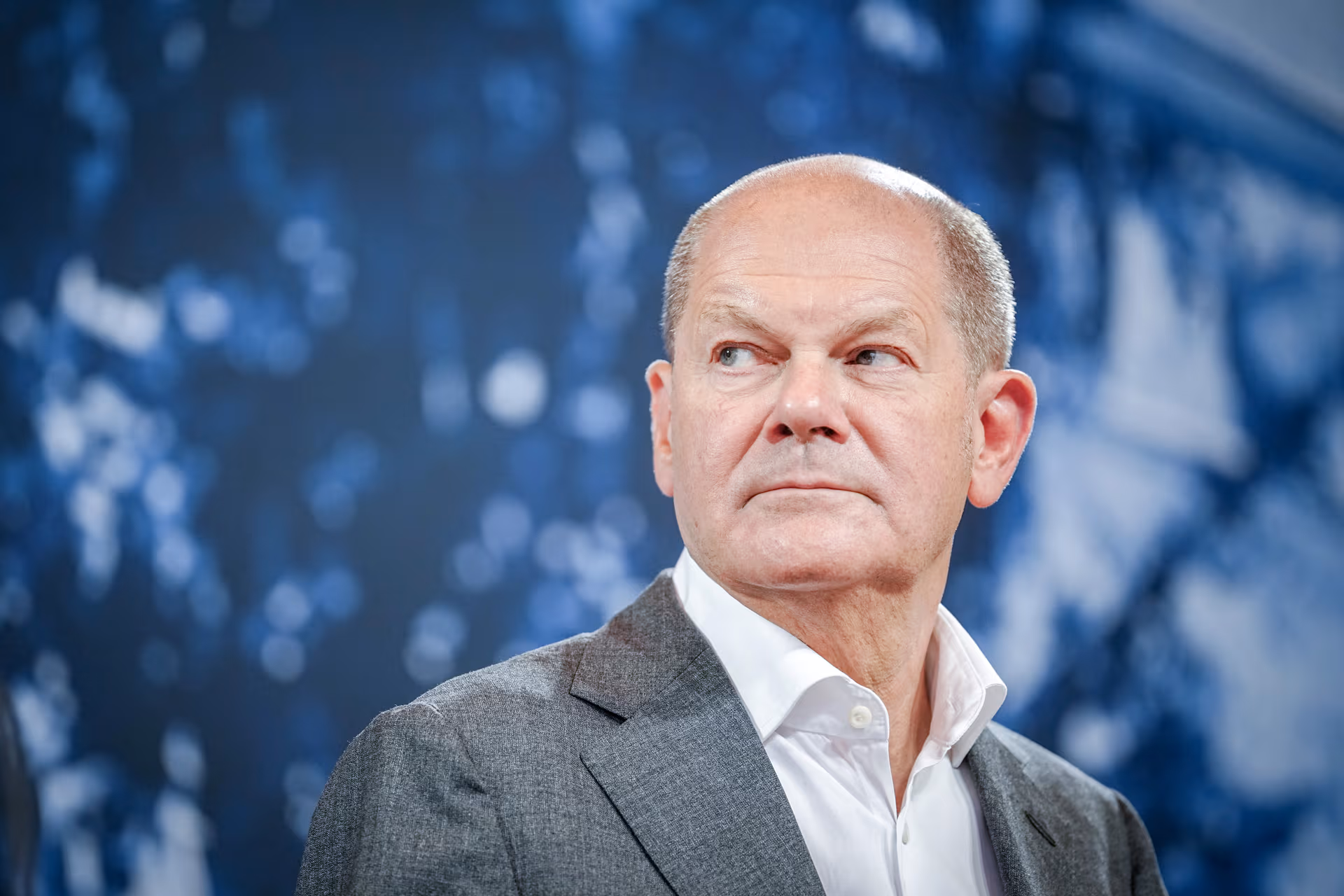 Von wegen Migrations-Machtwort: Scholz greift nicht durch, er wacht nur auf