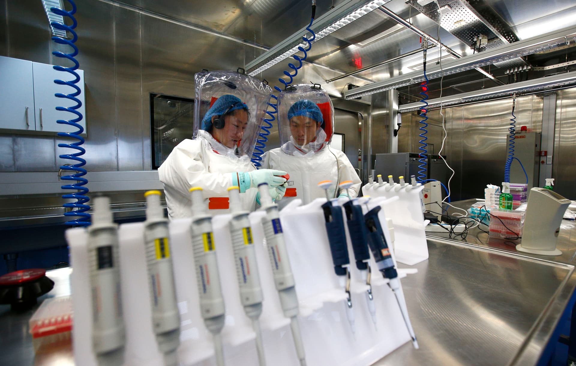 Probelauf für den Weltuntergang: Was es bedeutet, dass das Covid-Virus aus einem Biowaffenlabor stammt