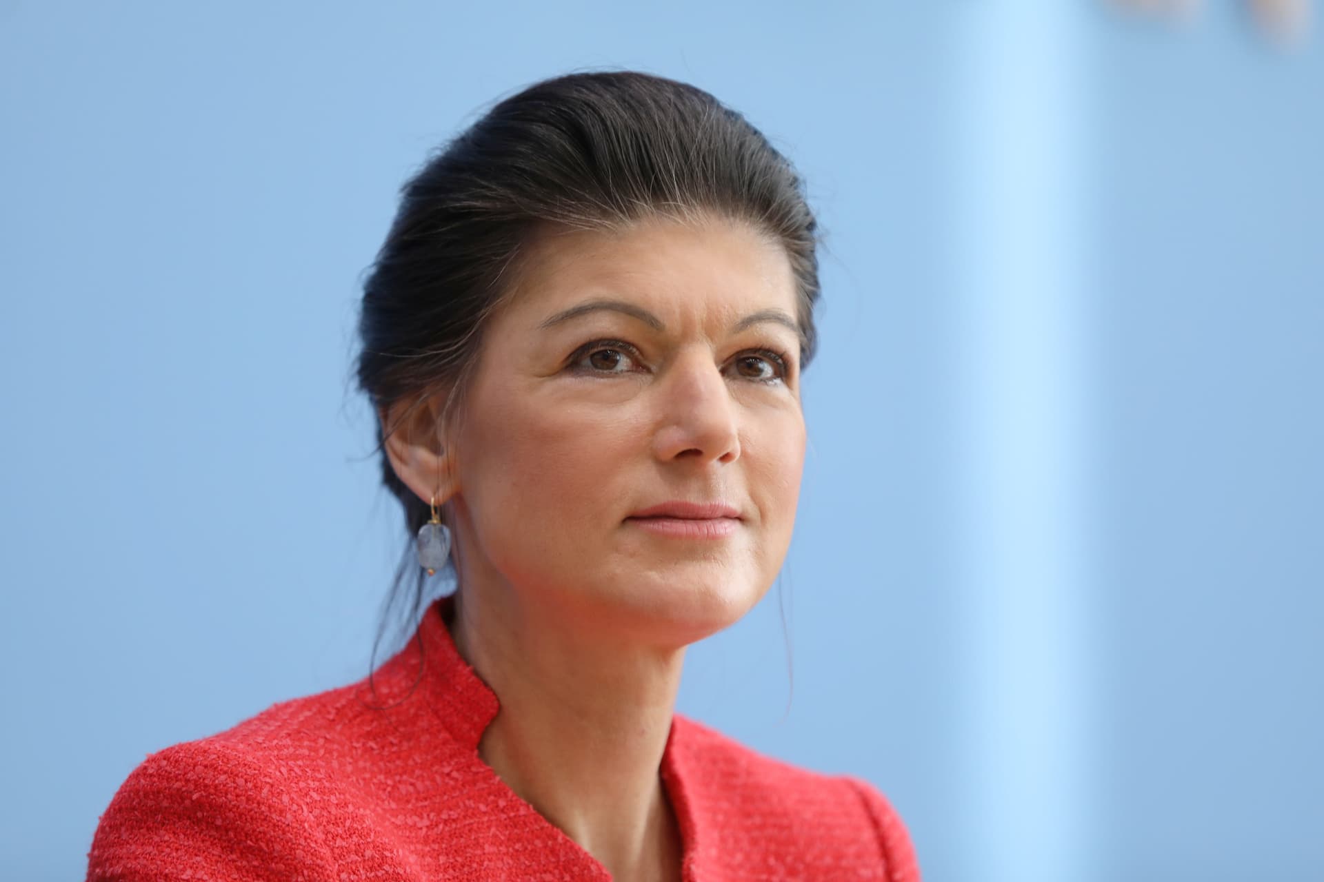 Nächster Umfrage-Hammer: Muslimische Wähler setzen auf Sahra Wagenknecht