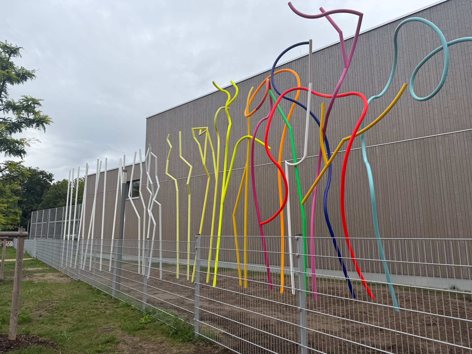 Kunstwerk für „gleichberechtigtes Miteinander“ an Berliner Schule kostet 130.000 Euro