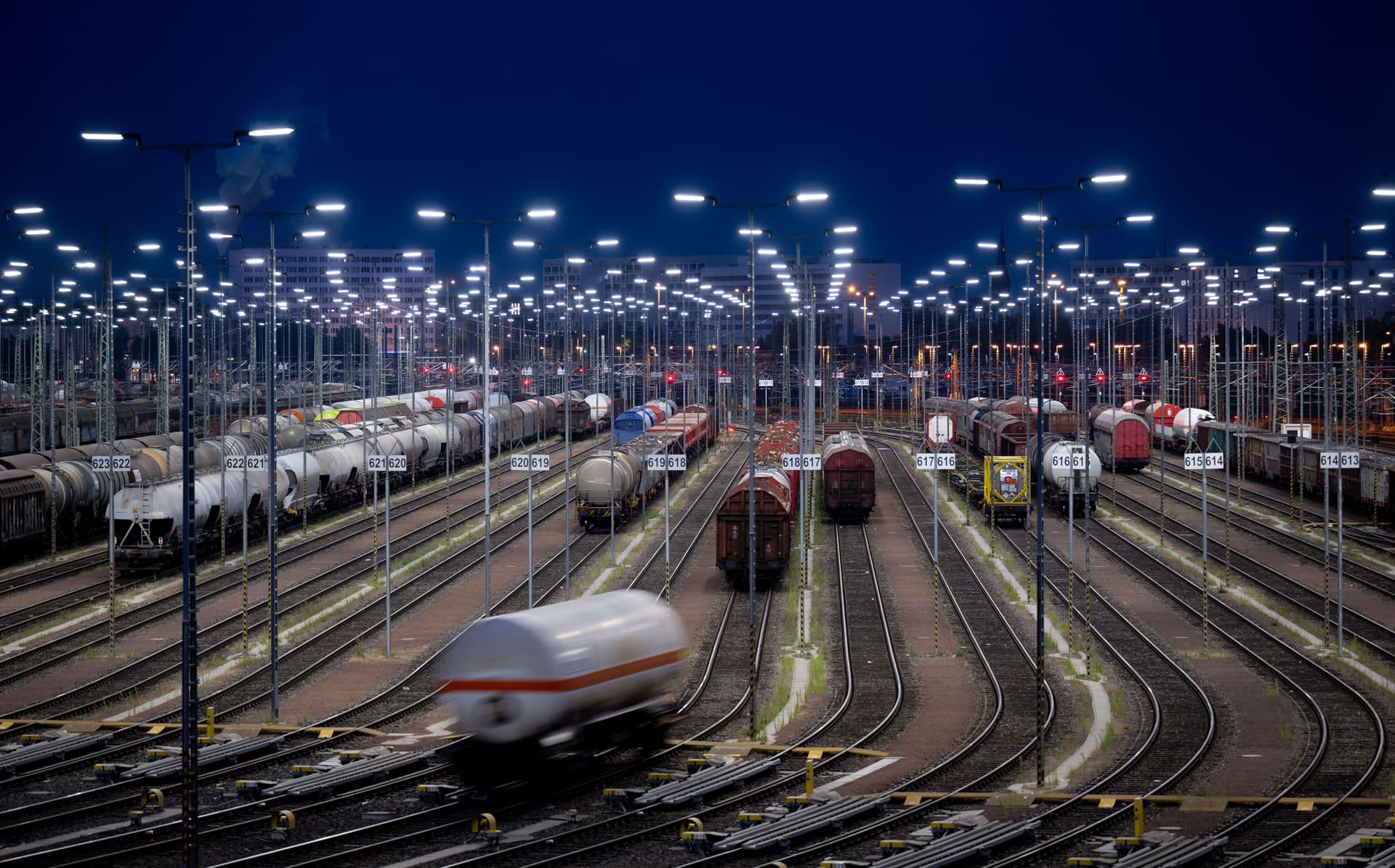 Schiene zu teuer: DB Cargo streicht 2.300 Stellen
