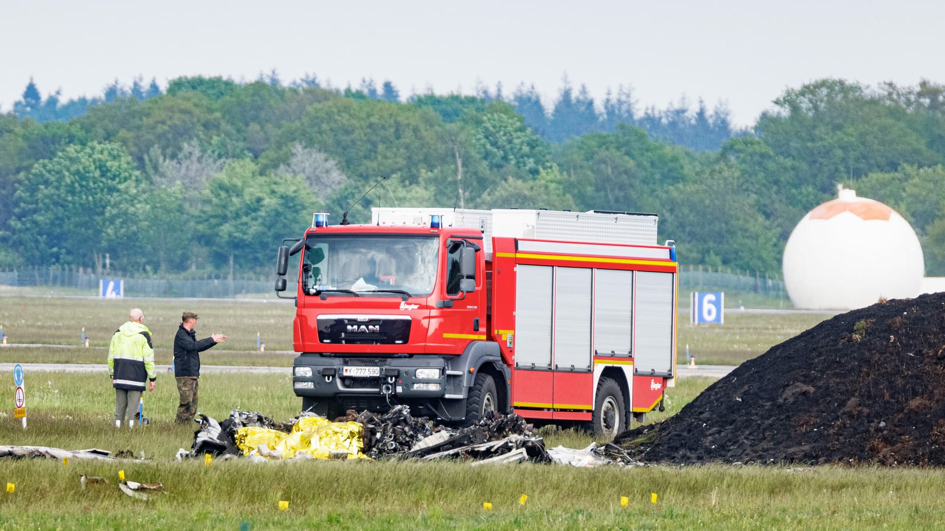 Learjet-Absturz auf Luftwaffenstützpunkt Hohn: Zwei Tote bei Trainingsflug
