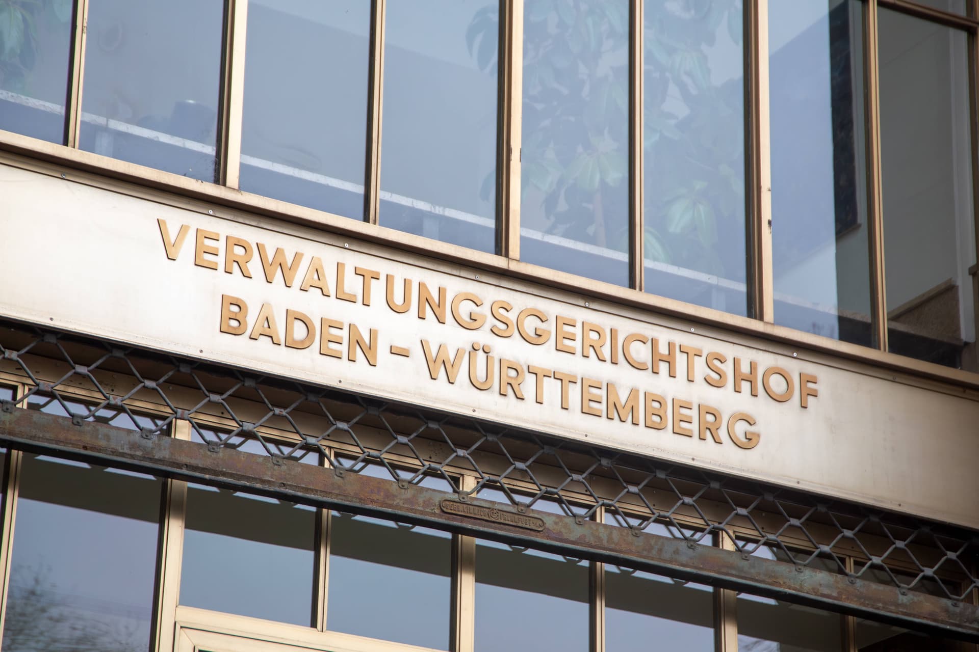 VGH verhandelt zu Rundfunkbeitrag: Neun Kläger wehren sich gegen Gebührenbescheide des SWR