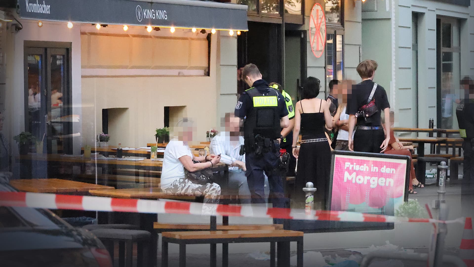 Mitten in Berlin: 26-Jähriger vor Restaurant gezielt niedergeschossen