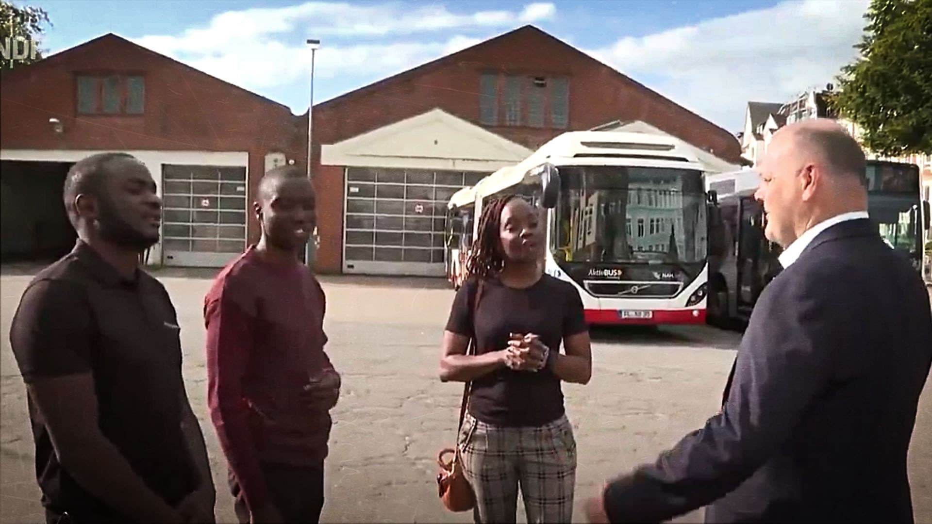 Diese kenianischen Busfahrer, die gar nicht Bus fahren können, entlarven das Märchen von den Fachkräften