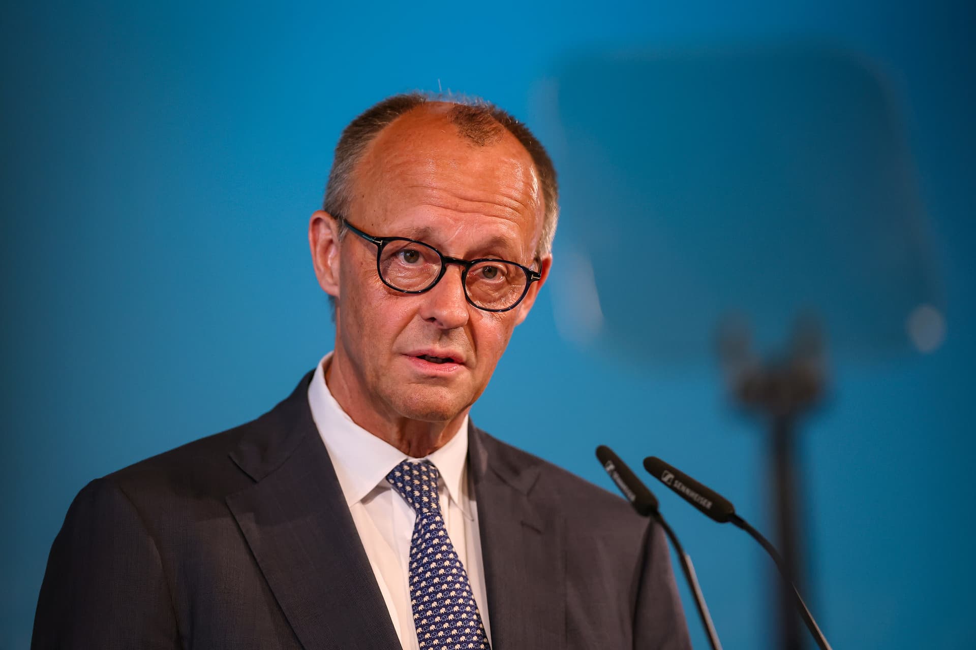 Merz warnt vor Zusammenarbeit mit der AfD und zieht historische Parallele zur NSDAP
