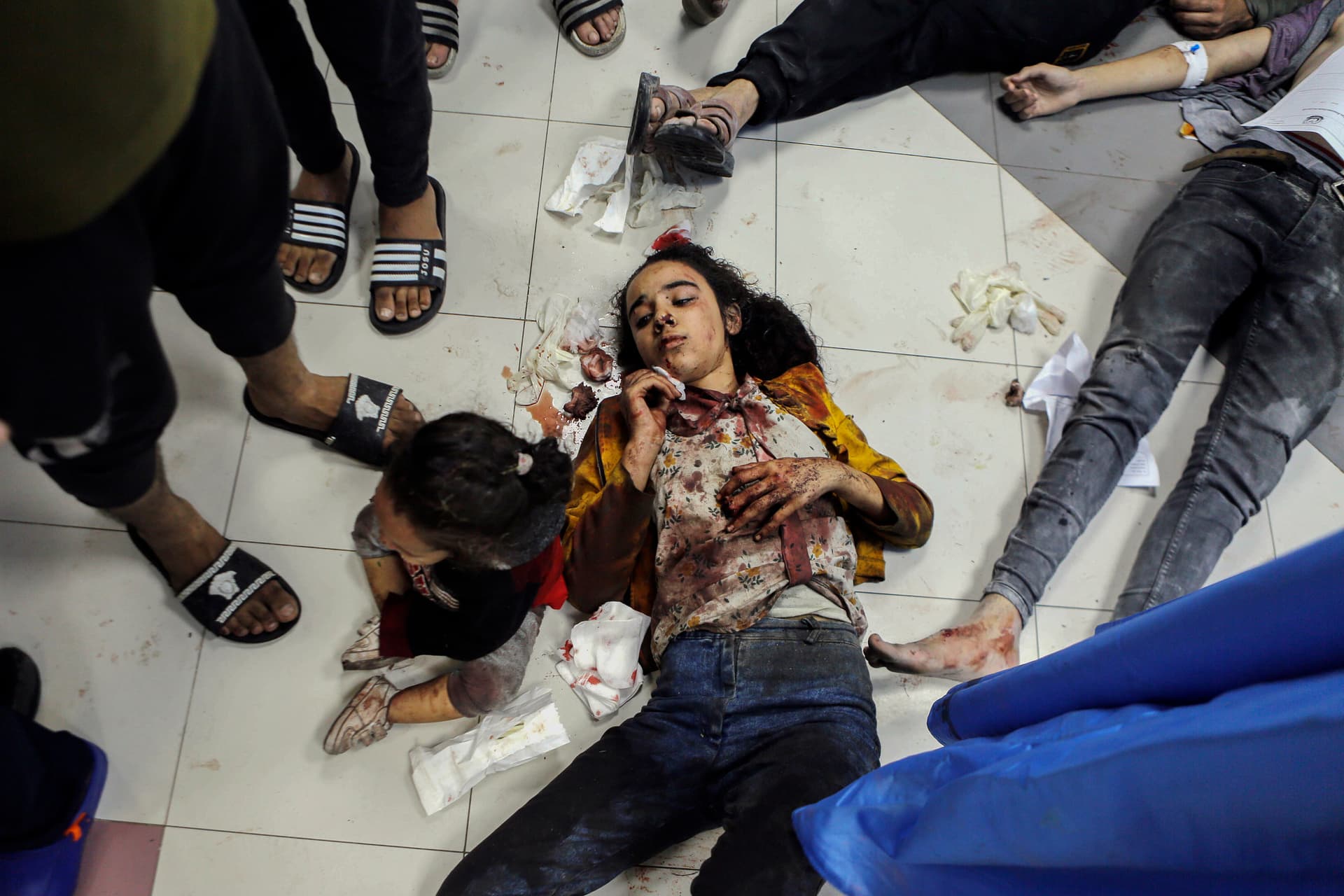 Hamas-Rakete trifft Krankenhaus in Gaza: Hunderte tote Zivilisten!